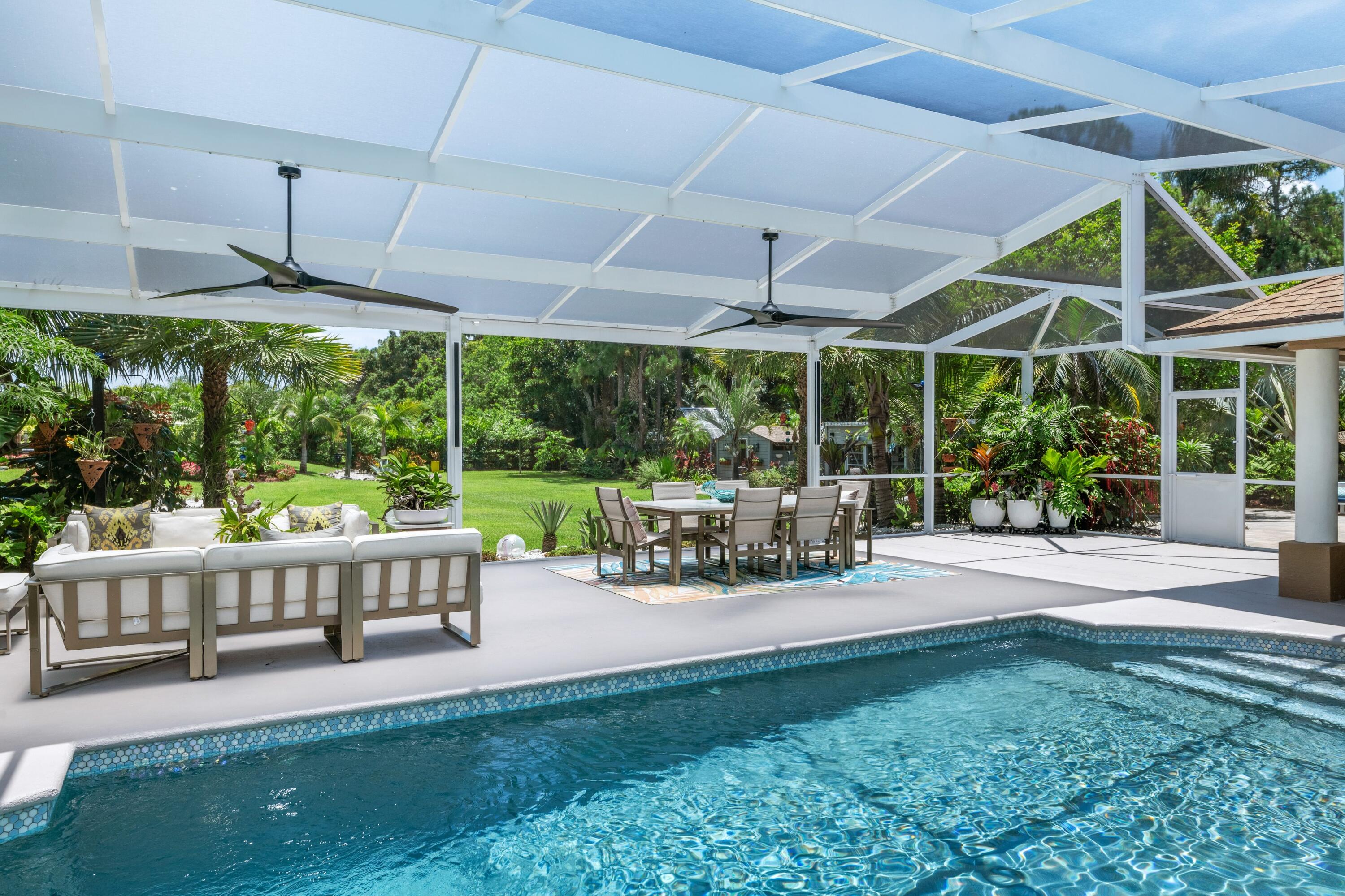 LOXAHATCHEE GROVES IN - Residential