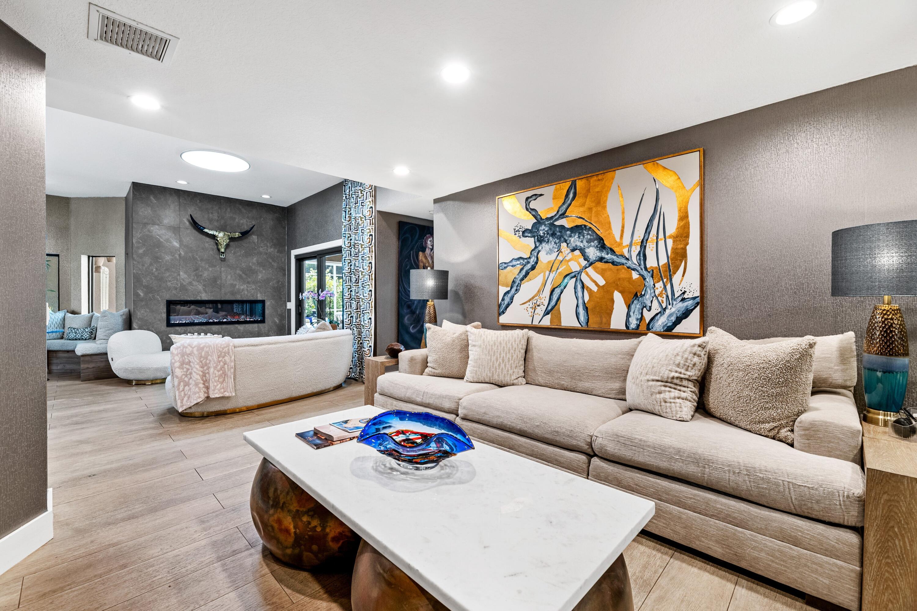 LOXAHATCHEE GROVES IN - Residential