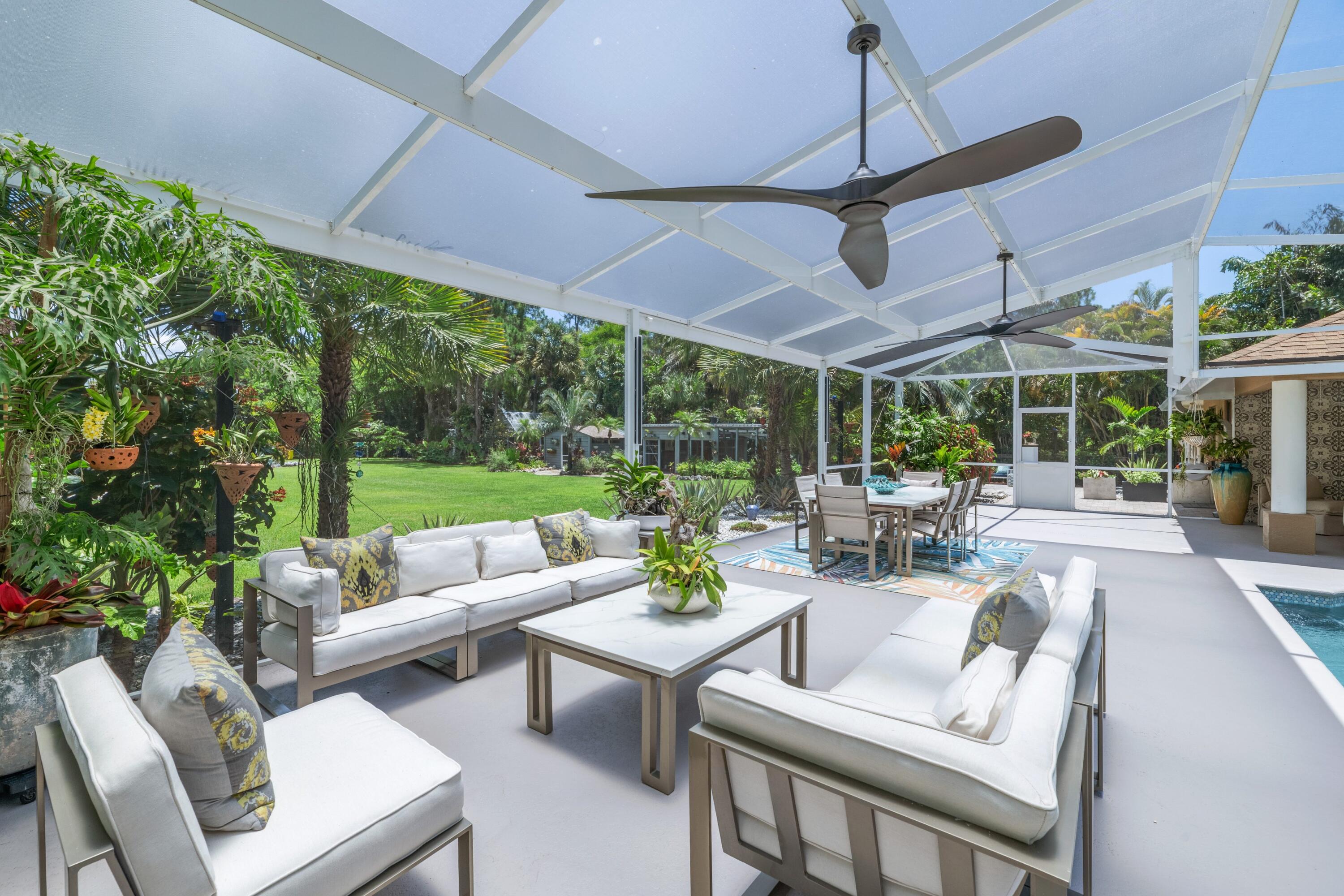 LOXAHATCHEE GROVES IN - Residential