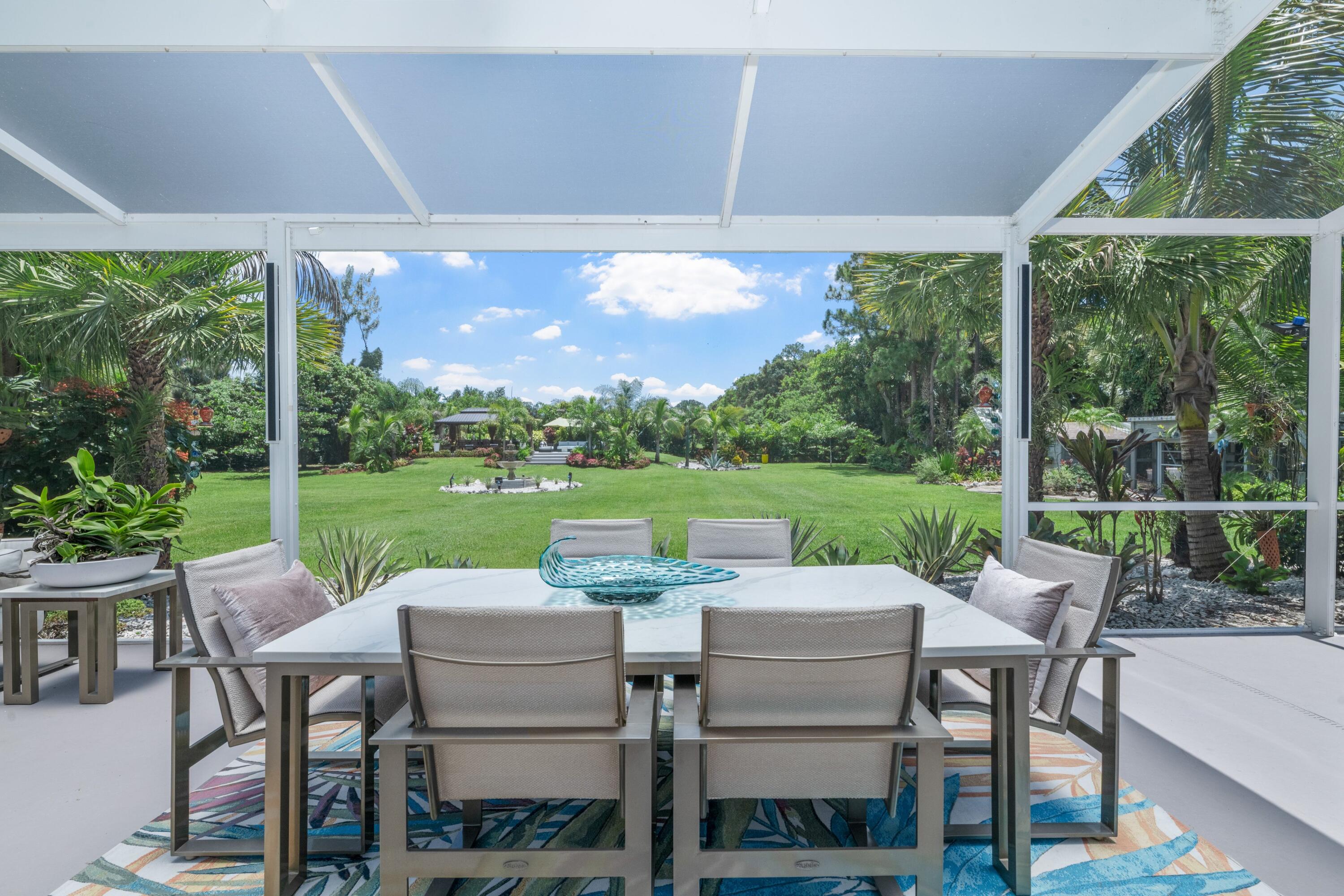 LOXAHATCHEE GROVES IN - Residential