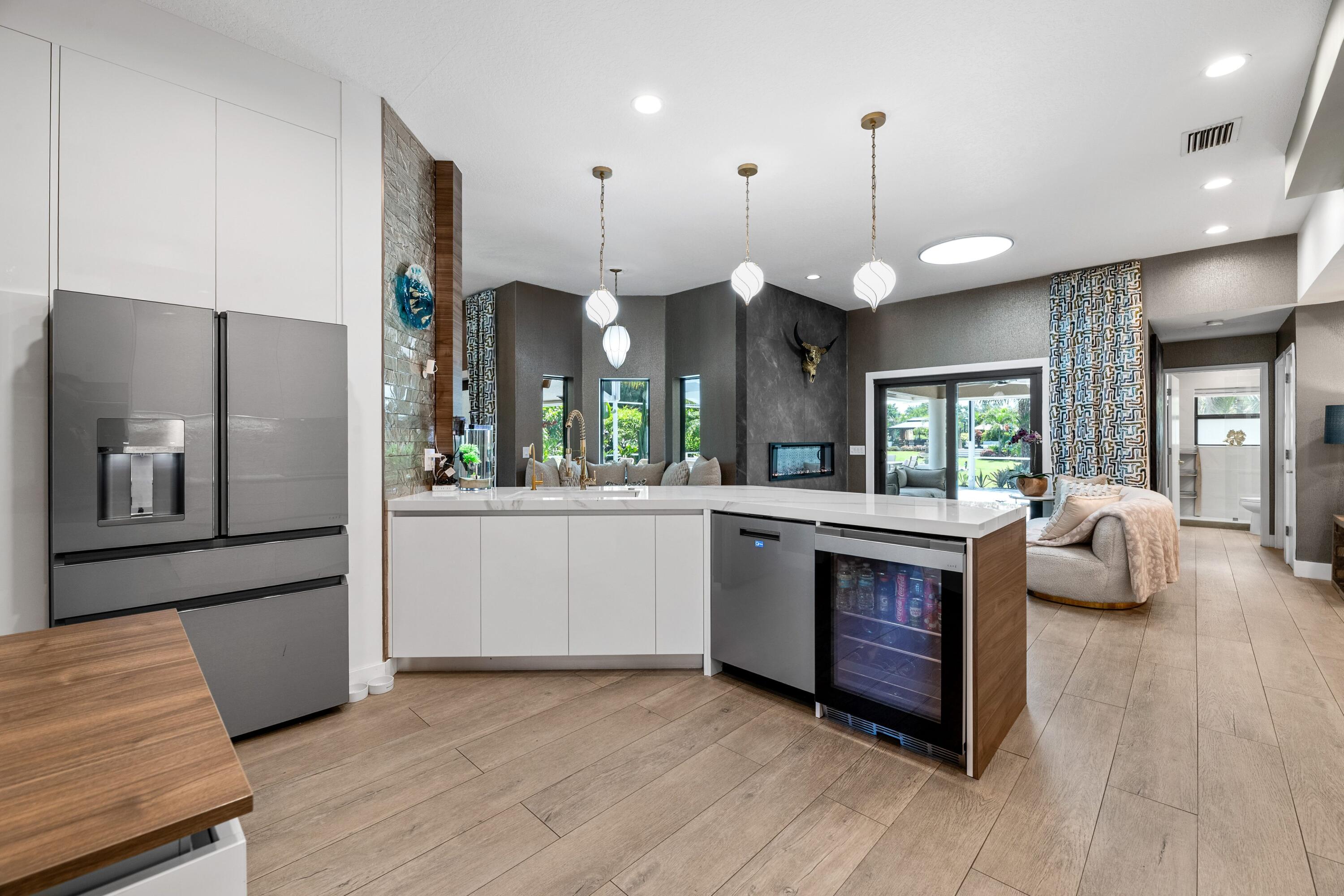 LOXAHATCHEE GROVES IN - Residential