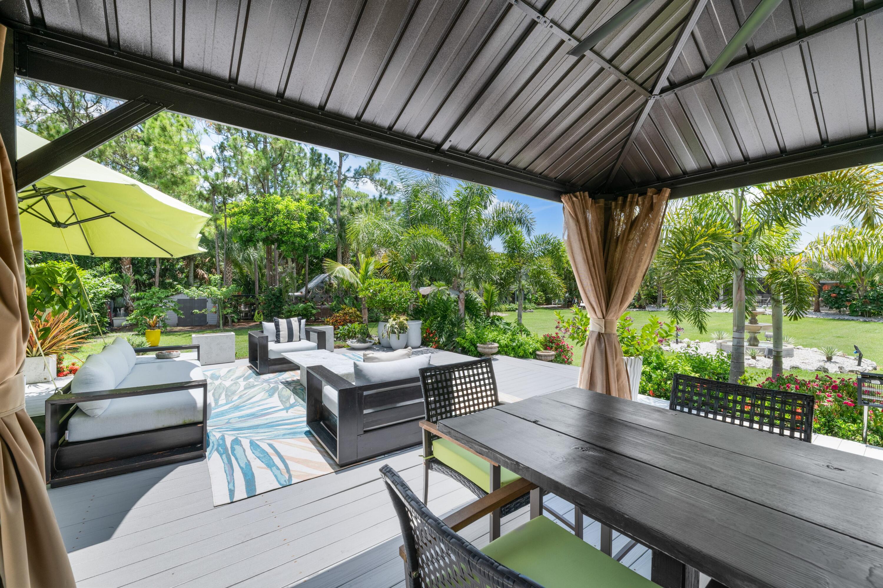 LOXAHATCHEE GROVES IN - Residential