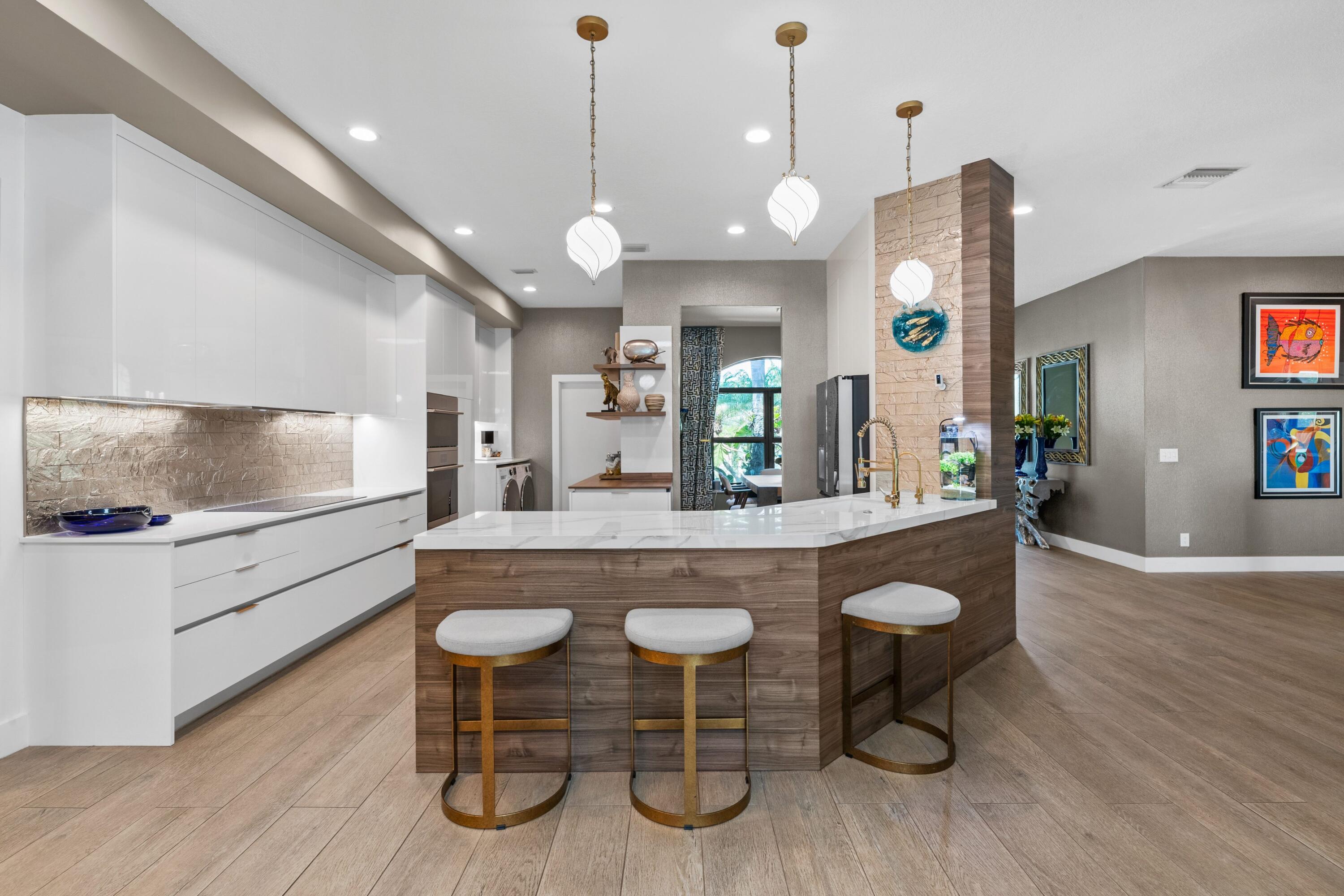 LOXAHATCHEE GROVES IN - Residential