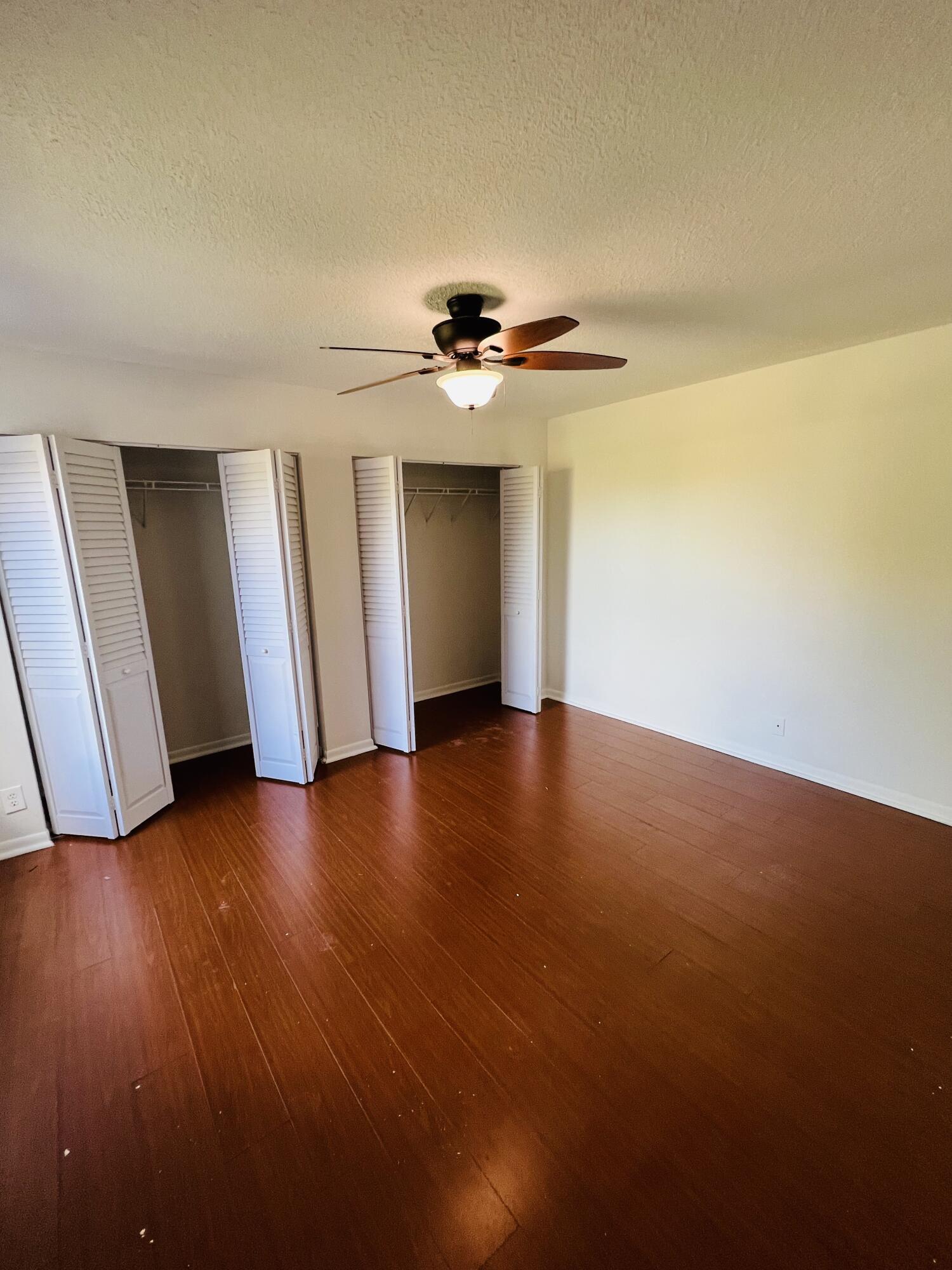 COURTYARDS AT BOCA I - Residential Lease