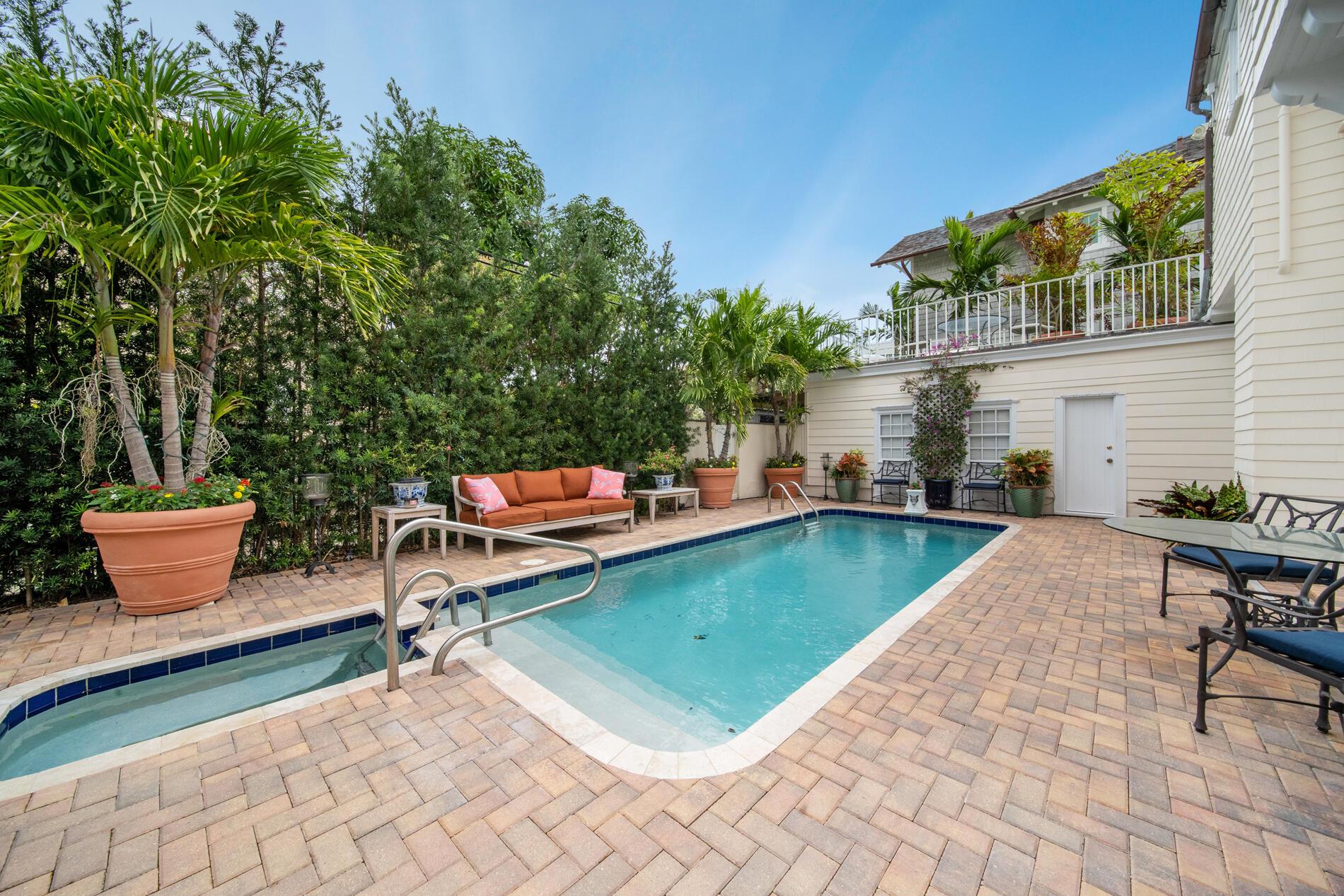 BUNGALOW PARK ADD - Residential