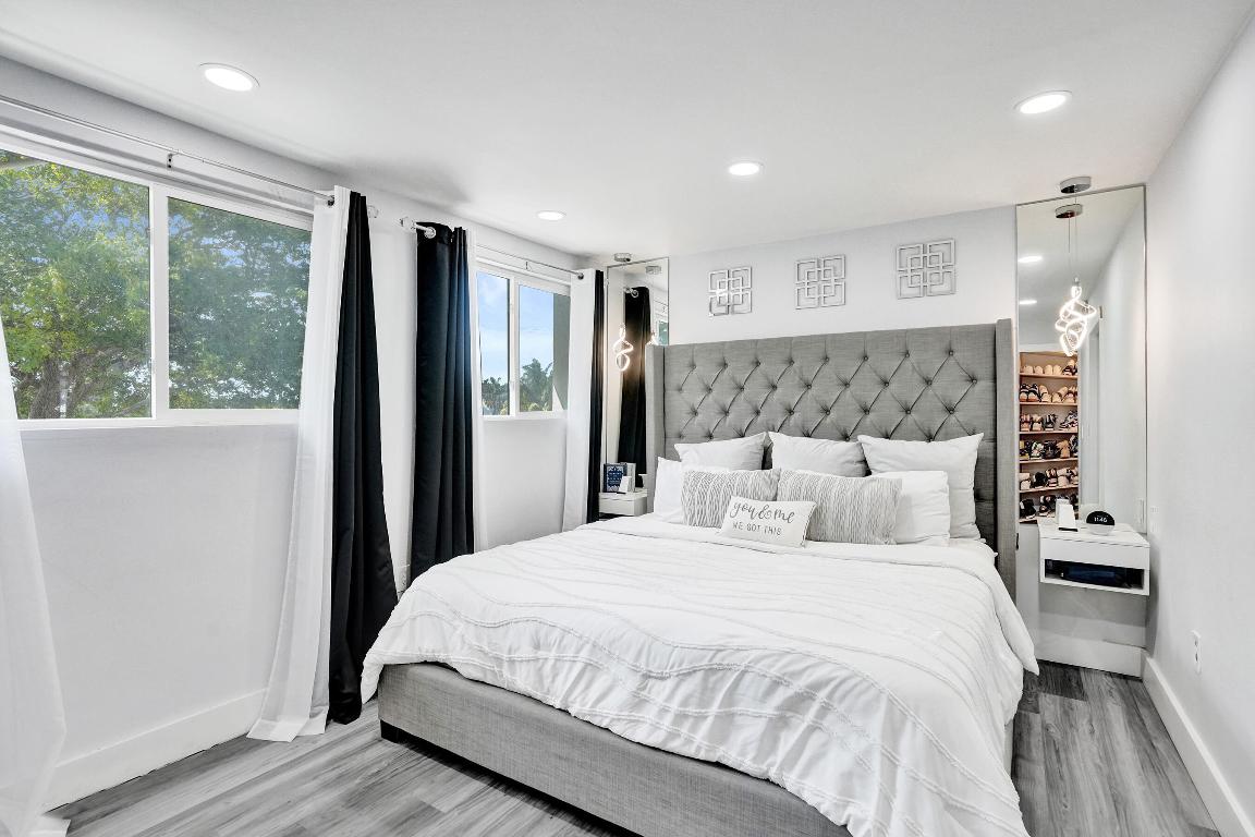 CRYSTAL VIEW TOWNHOMES - Residential
