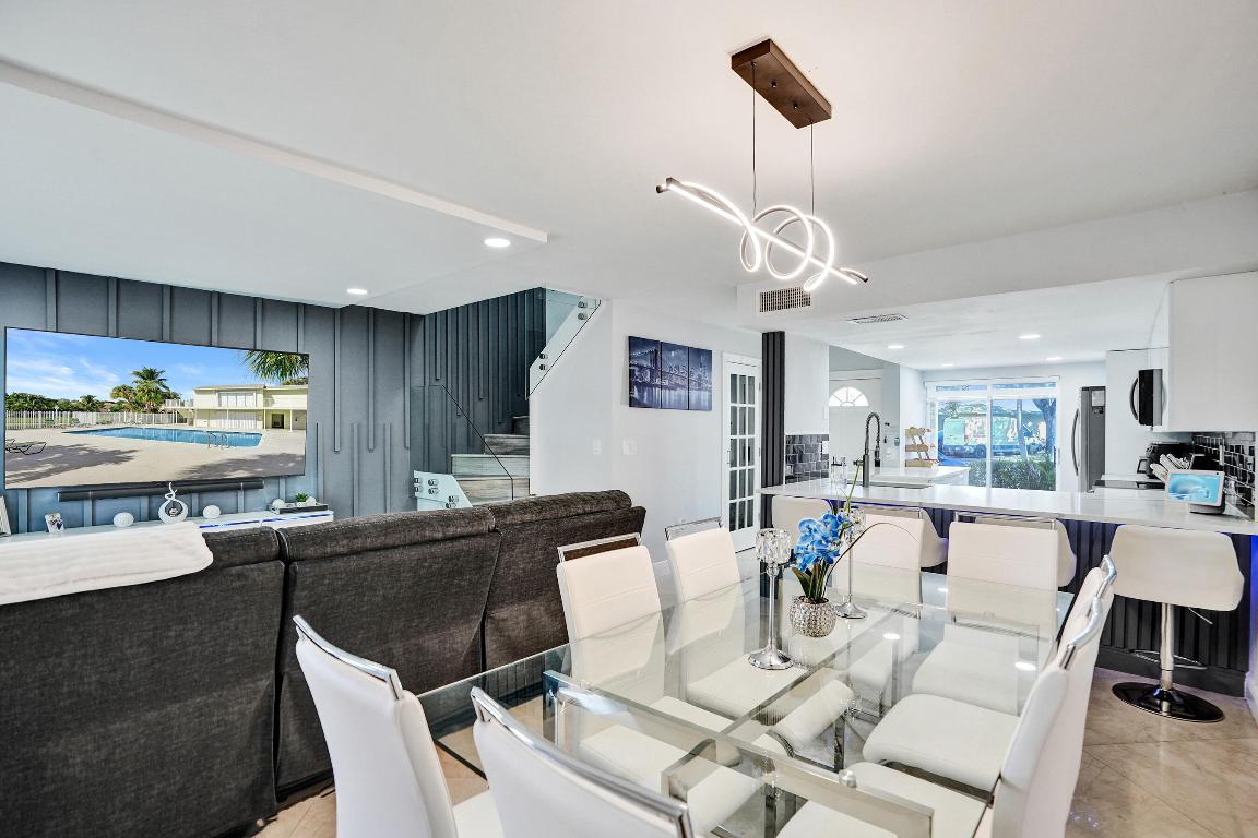 CRYSTAL VIEW TOWNHOMES - Residential