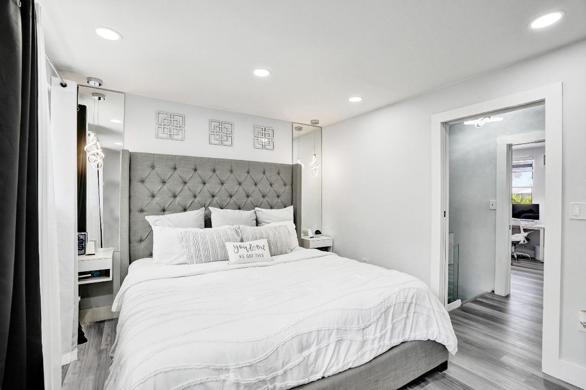 CRYSTAL VIEW TOWNHOMES - Residential