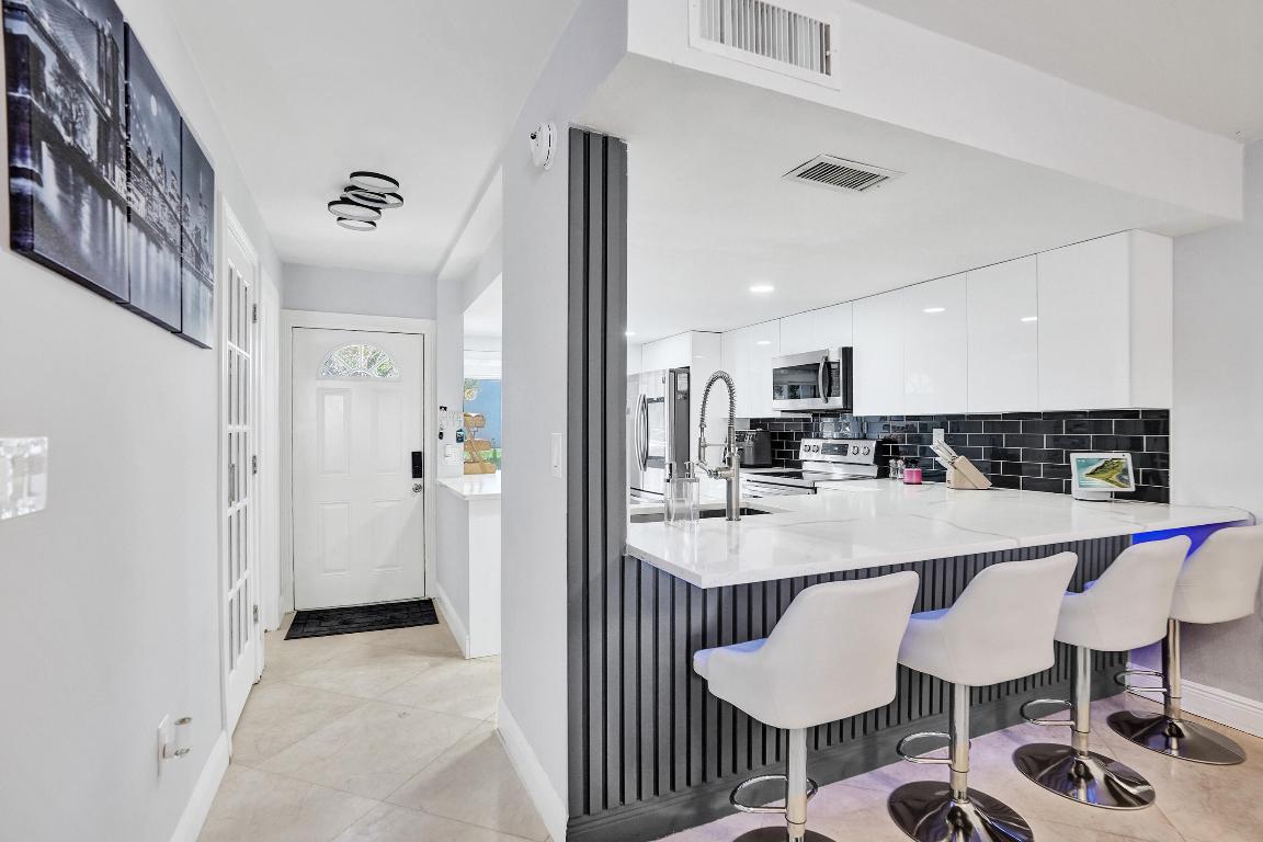 CRYSTAL VIEW TOWNHOMES - Residential