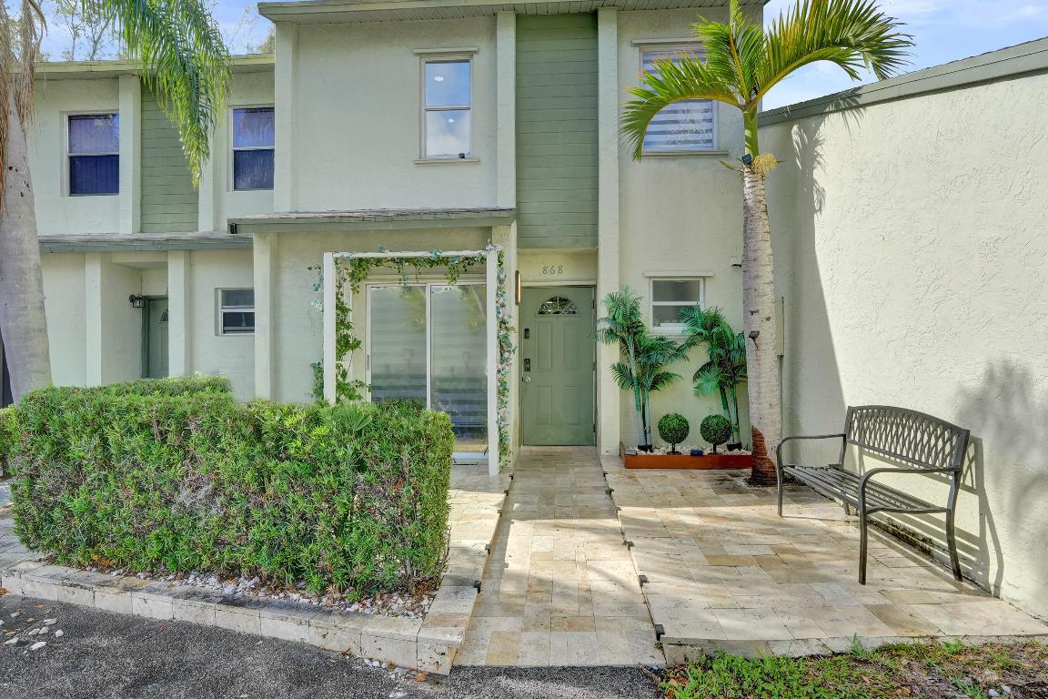 CRYSTAL VIEW TOWNHOMES - Residential