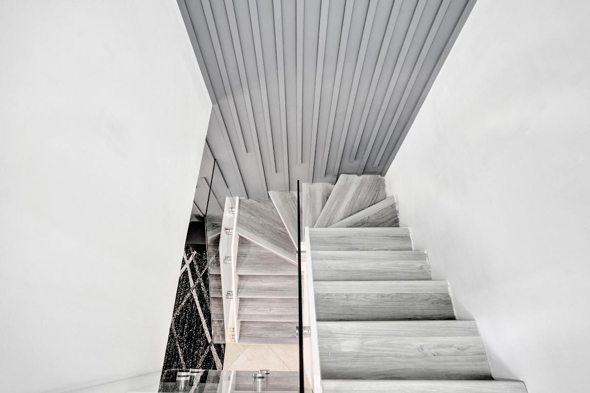 CRYSTAL VIEW TOWNHOMES - Residential