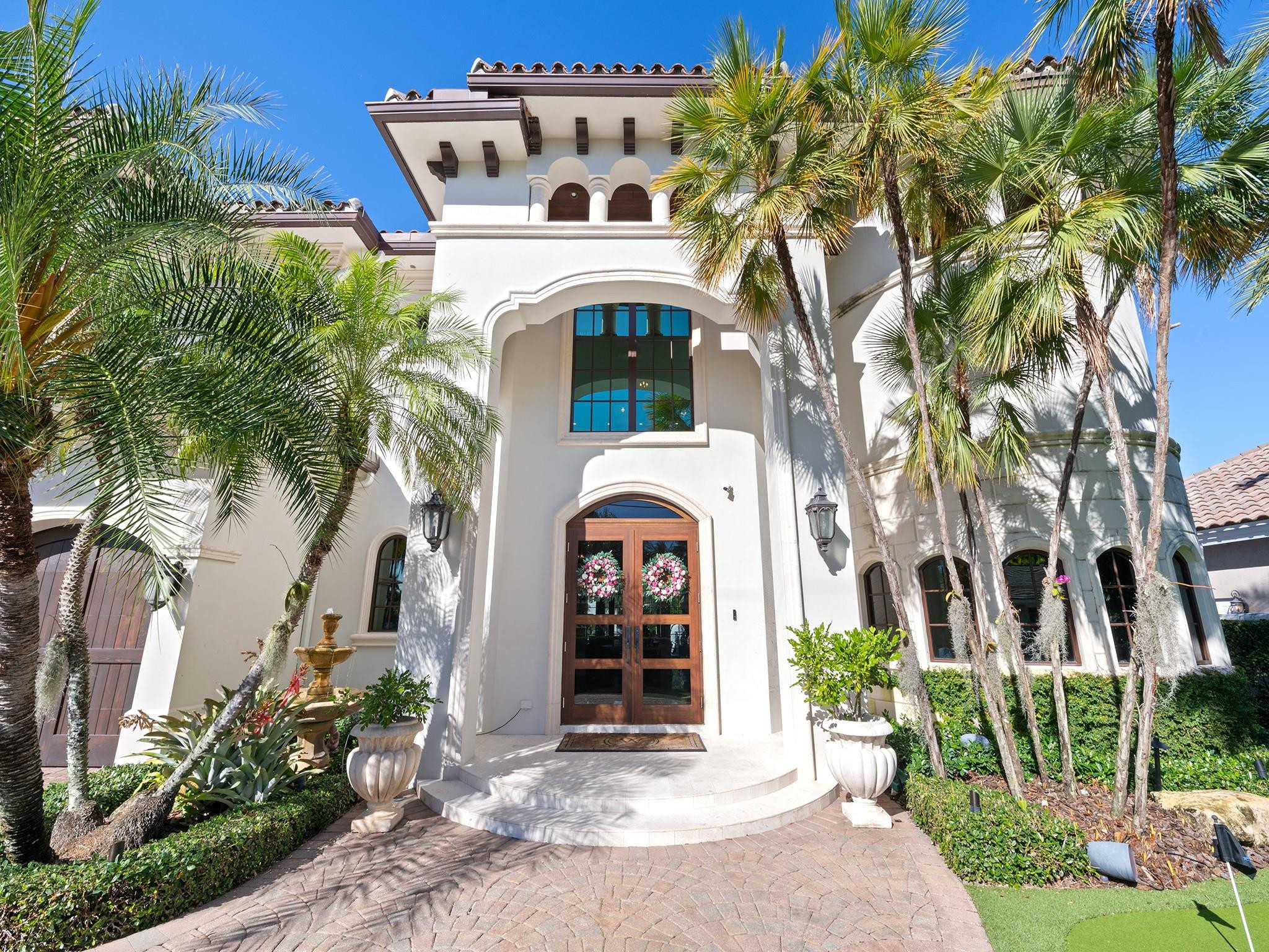 LIGHTHOUSE POINT 3RD SEC 33-24 - Residential