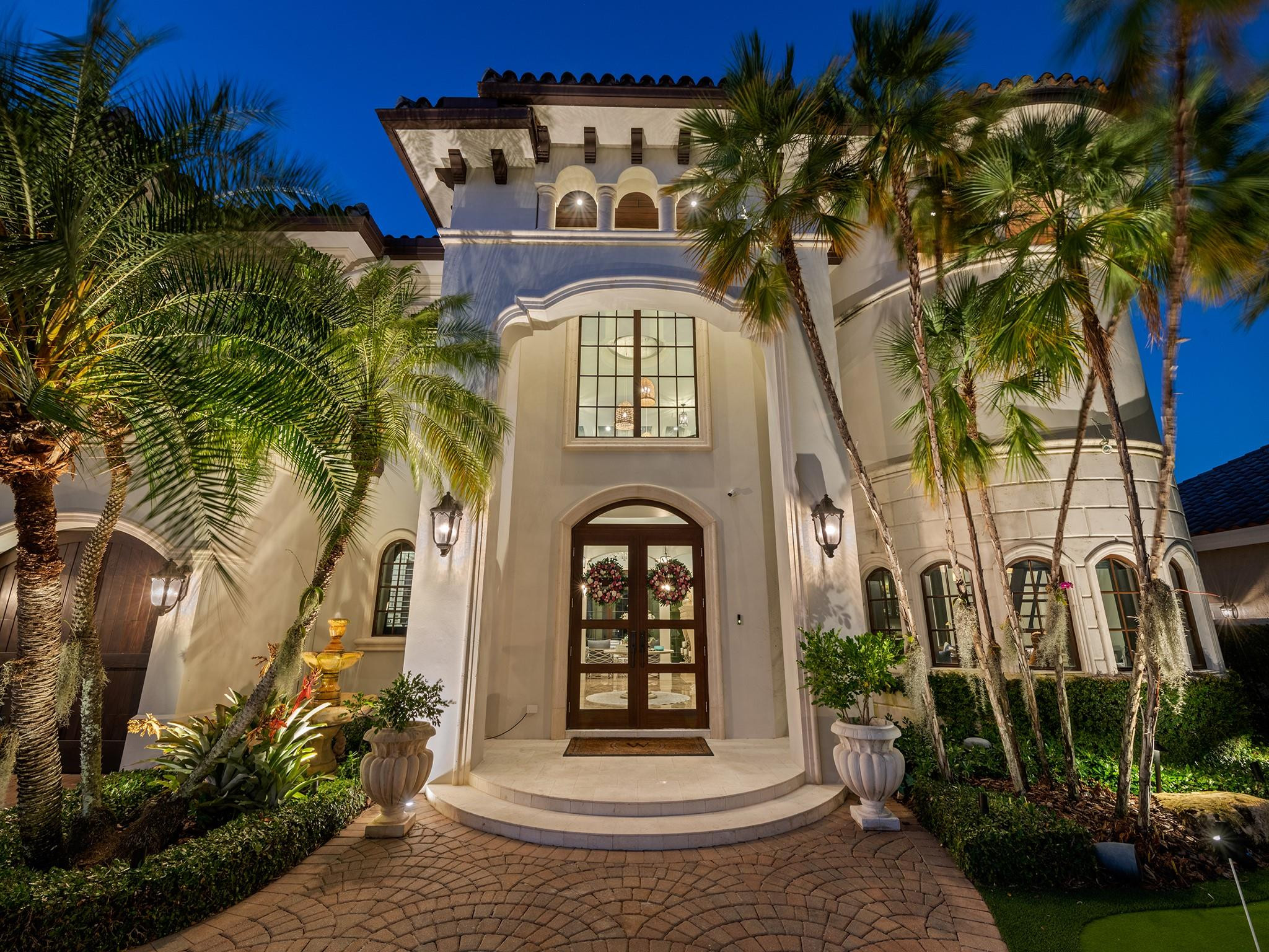 LIGHTHOUSE POINT 3RD SEC 33-24 - Residential
