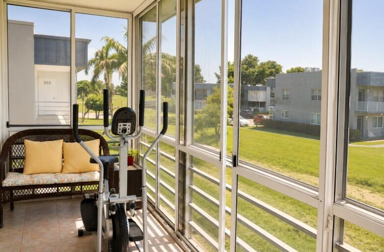 KINGS POINT BURGUNDY CONDOS - Residential Lease