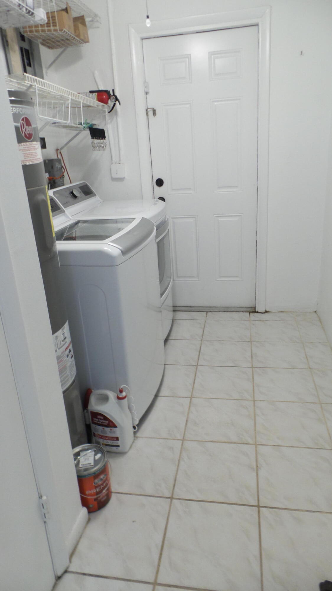 SUMMERTIME ISLES 1ST ADD - Residential Lease