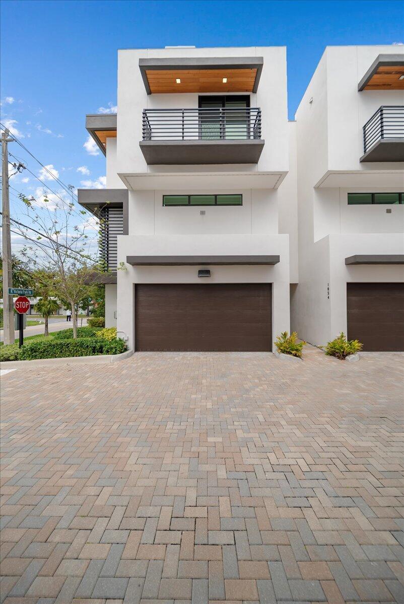 Lake Ridge - Residential Lease
