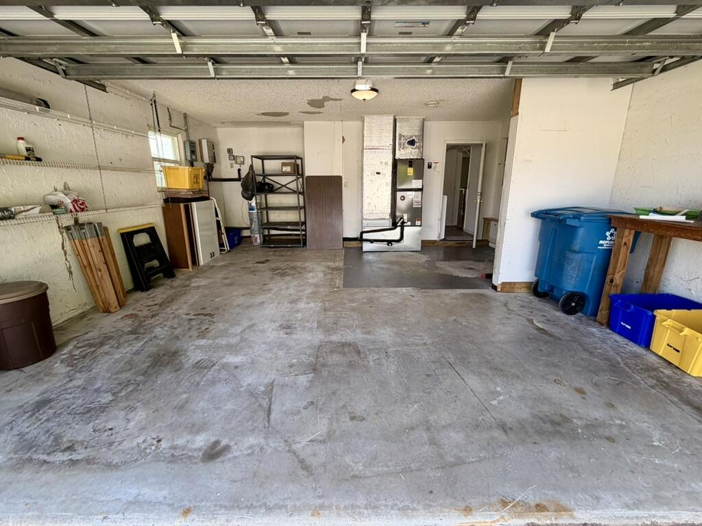 HAWTHORN - Residential Lease