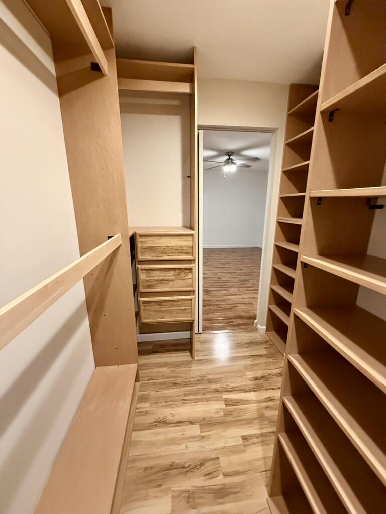 HAWTHORN - Residential Lease