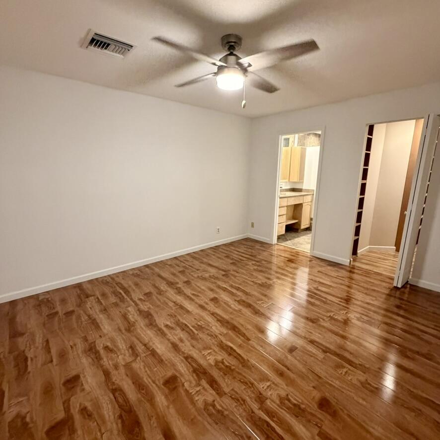 HAWTHORN - Residential Lease