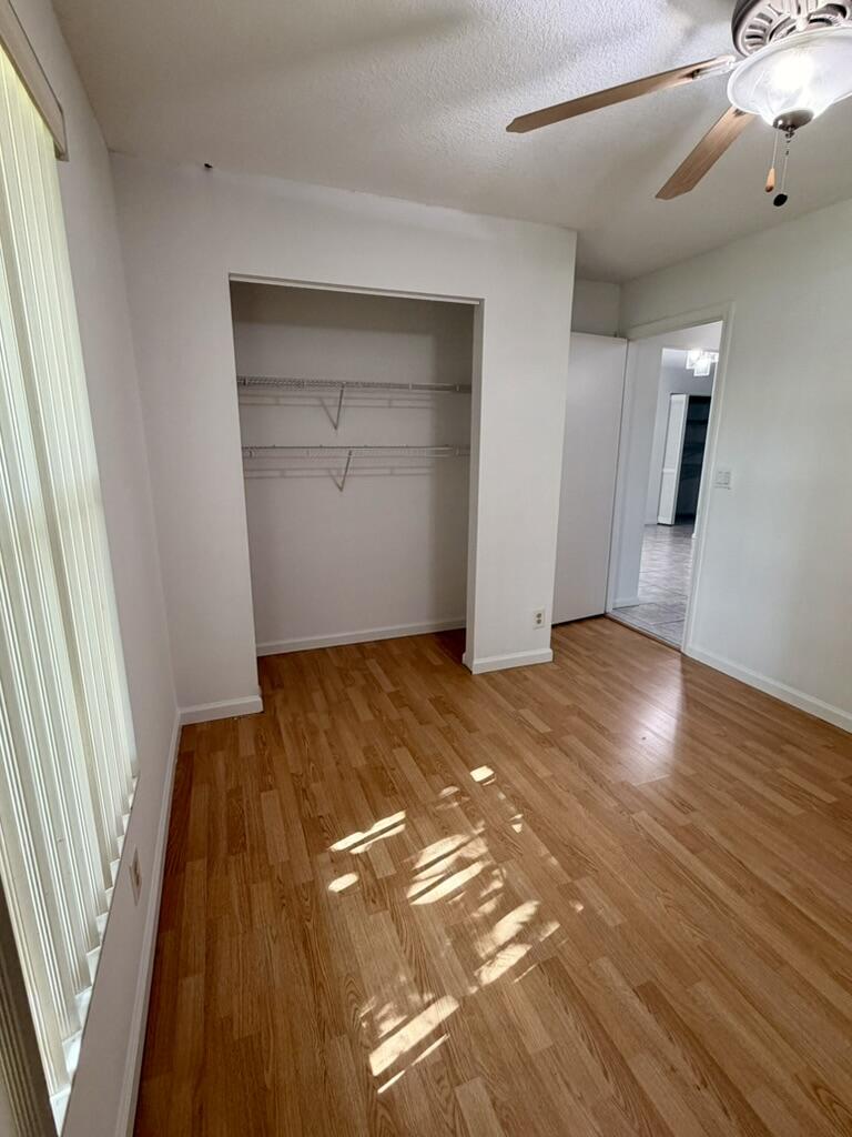 HAWTHORN - Residential Lease