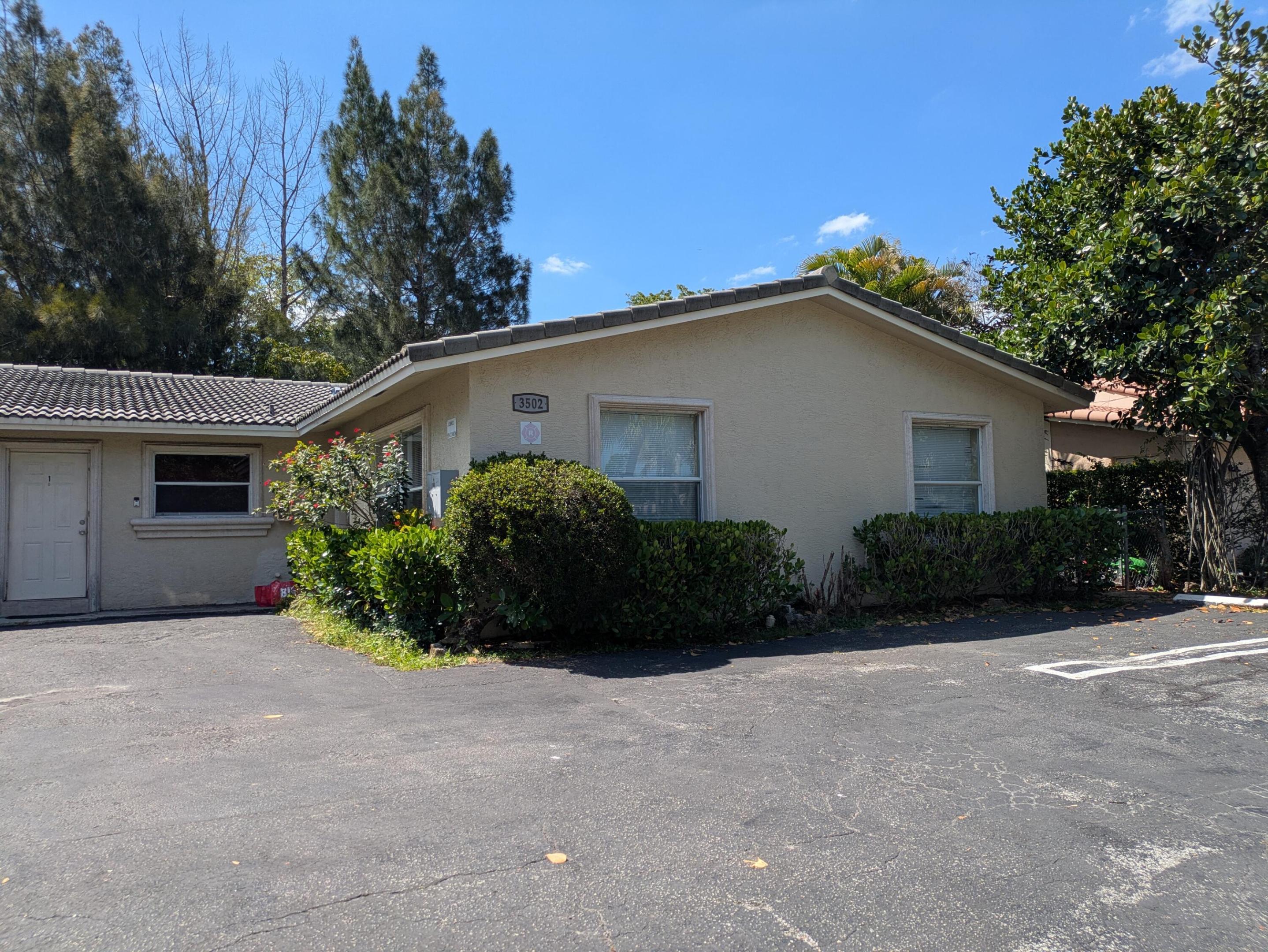 CORAL SPRINGS SUB NO 1 - Residential Lease