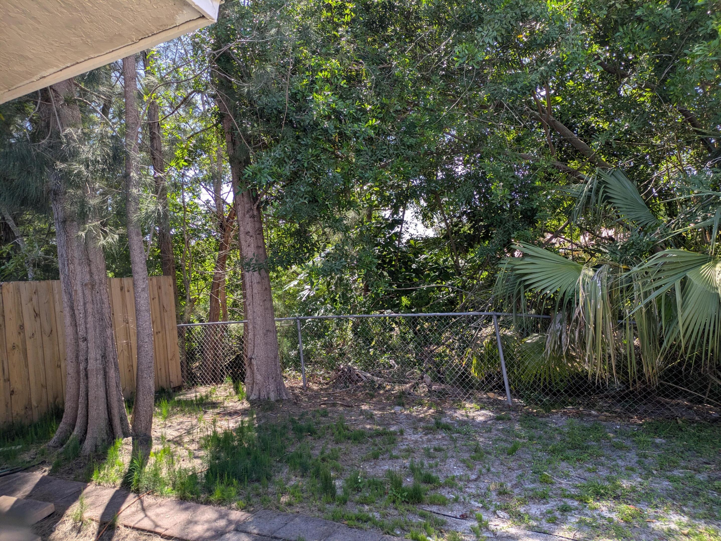 CORAL SPRINGS SUB NO 1 - Residential Lease