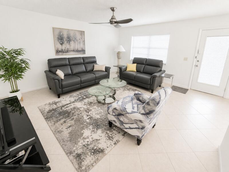 KINGS POINT BURGUNDY CONDOS - Residential