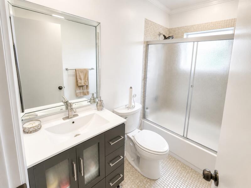 KINGS POINT BURGUNDY CONDOS - Residential