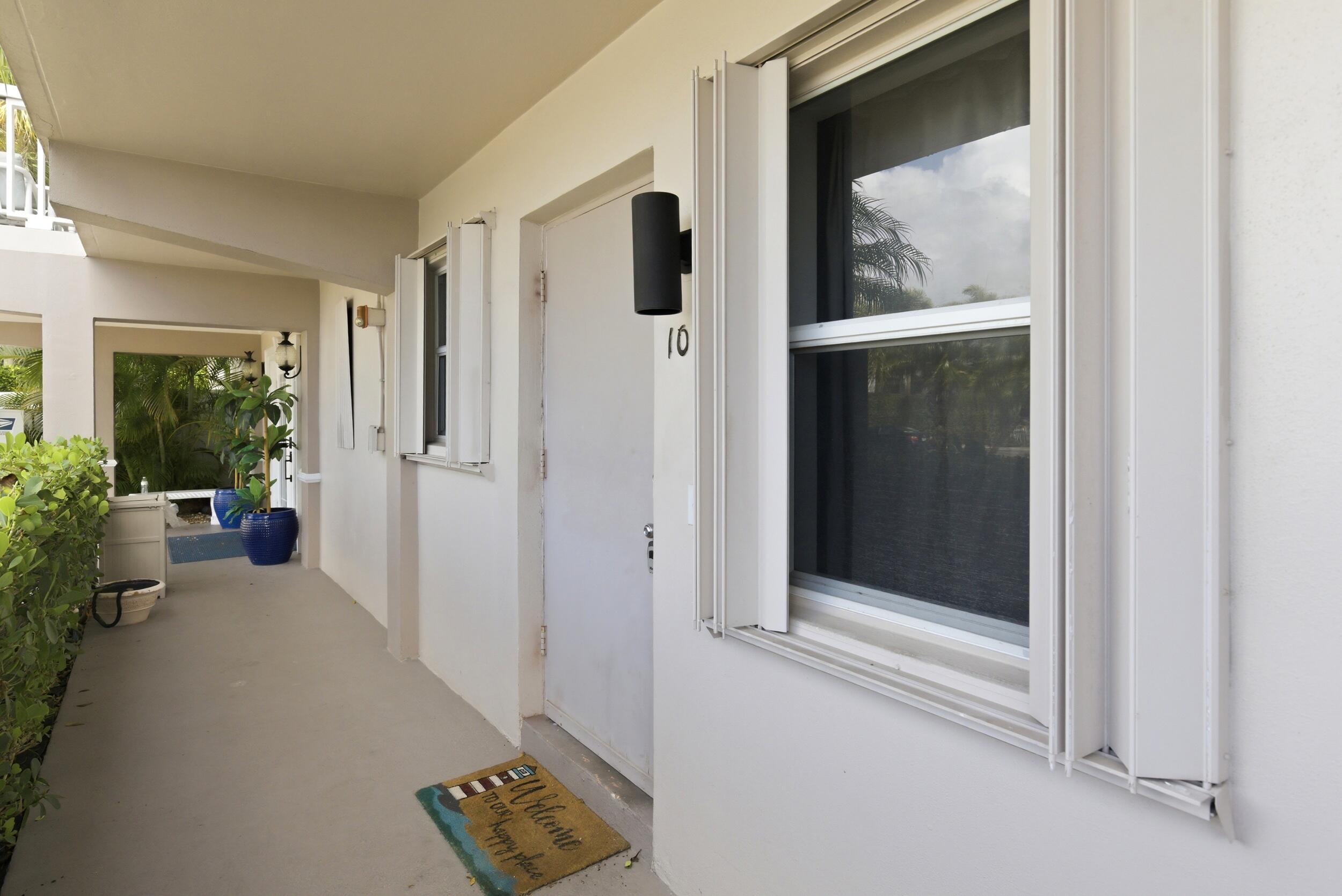 ISLAND TOWERS INC CONDO - Residential
