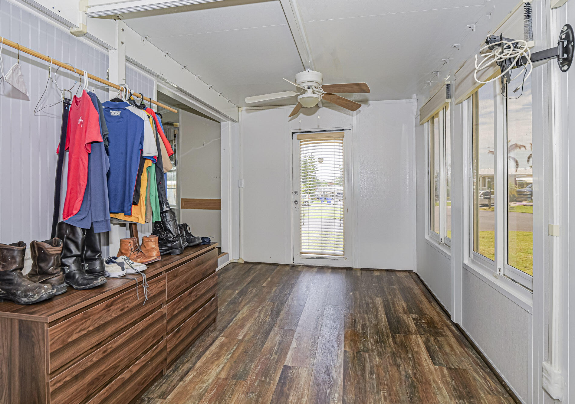 BREEZY VILLAGE MOBILE HOME SUBDIVISION UNIT 1 - Residential