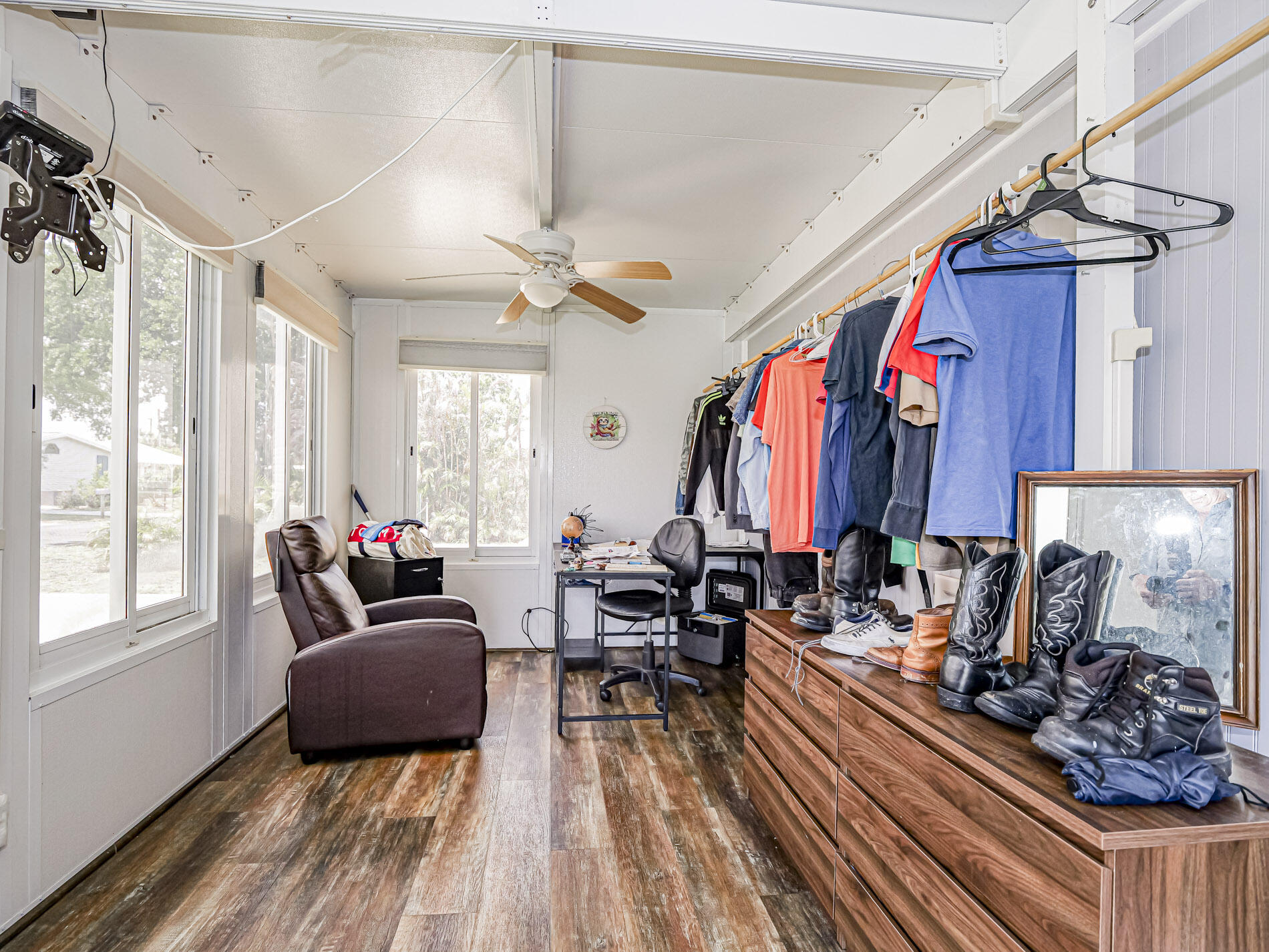 BREEZY VILLAGE MOBILE HOME SUBDIVISION UNIT 1 - Residential