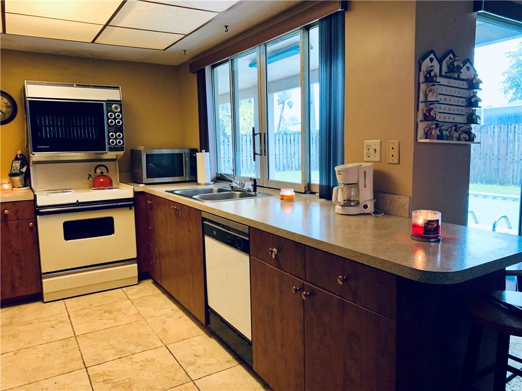 Sunrise Golf Village - Residential