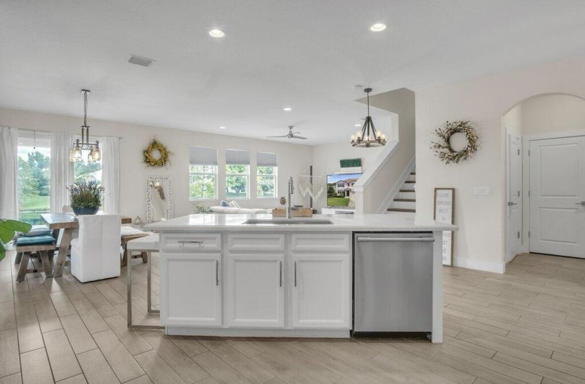 PARK CENTRAL AT CYPRESS KEY - Residential