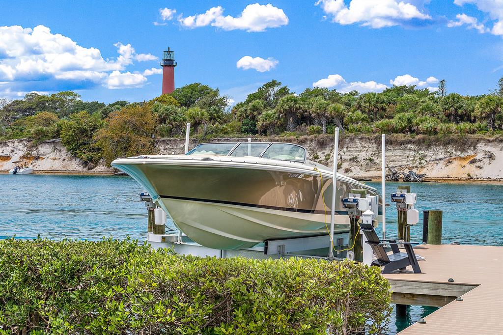 Jupiter Inlet Colony - Residential