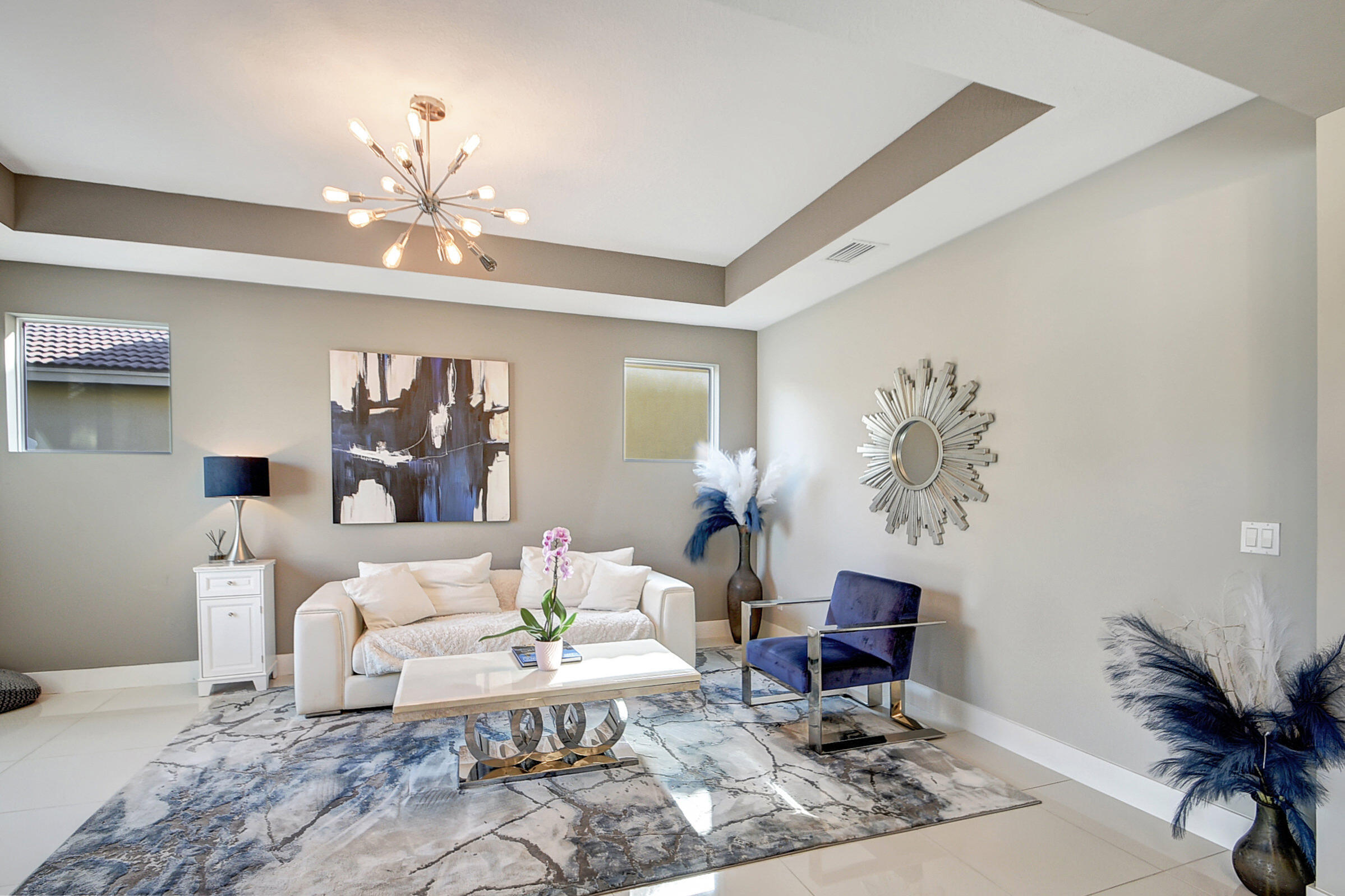 DILLRUN ESTATES - Residential Lease