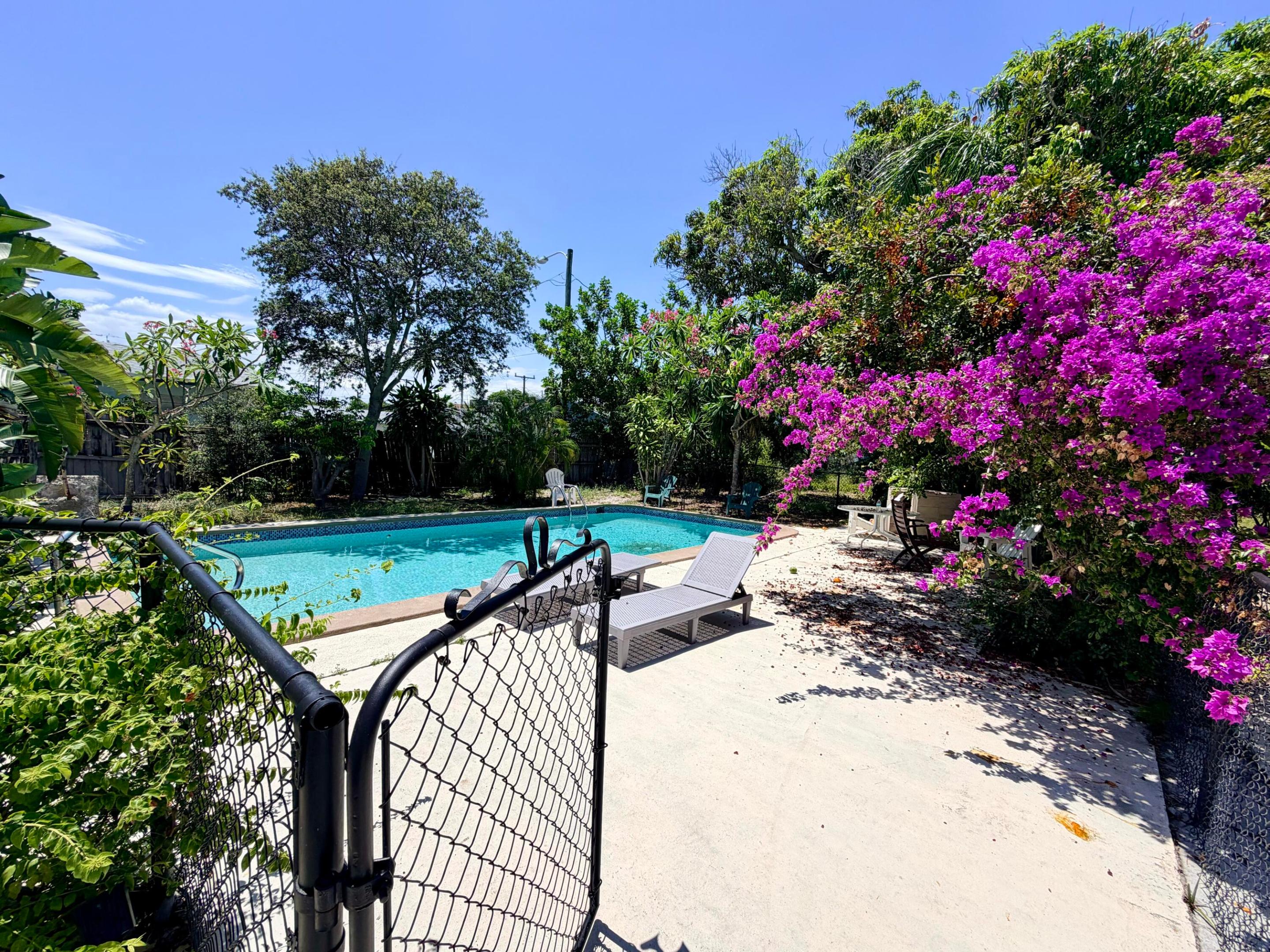 LAKE WORTH HEIGHTS - Residential Lease