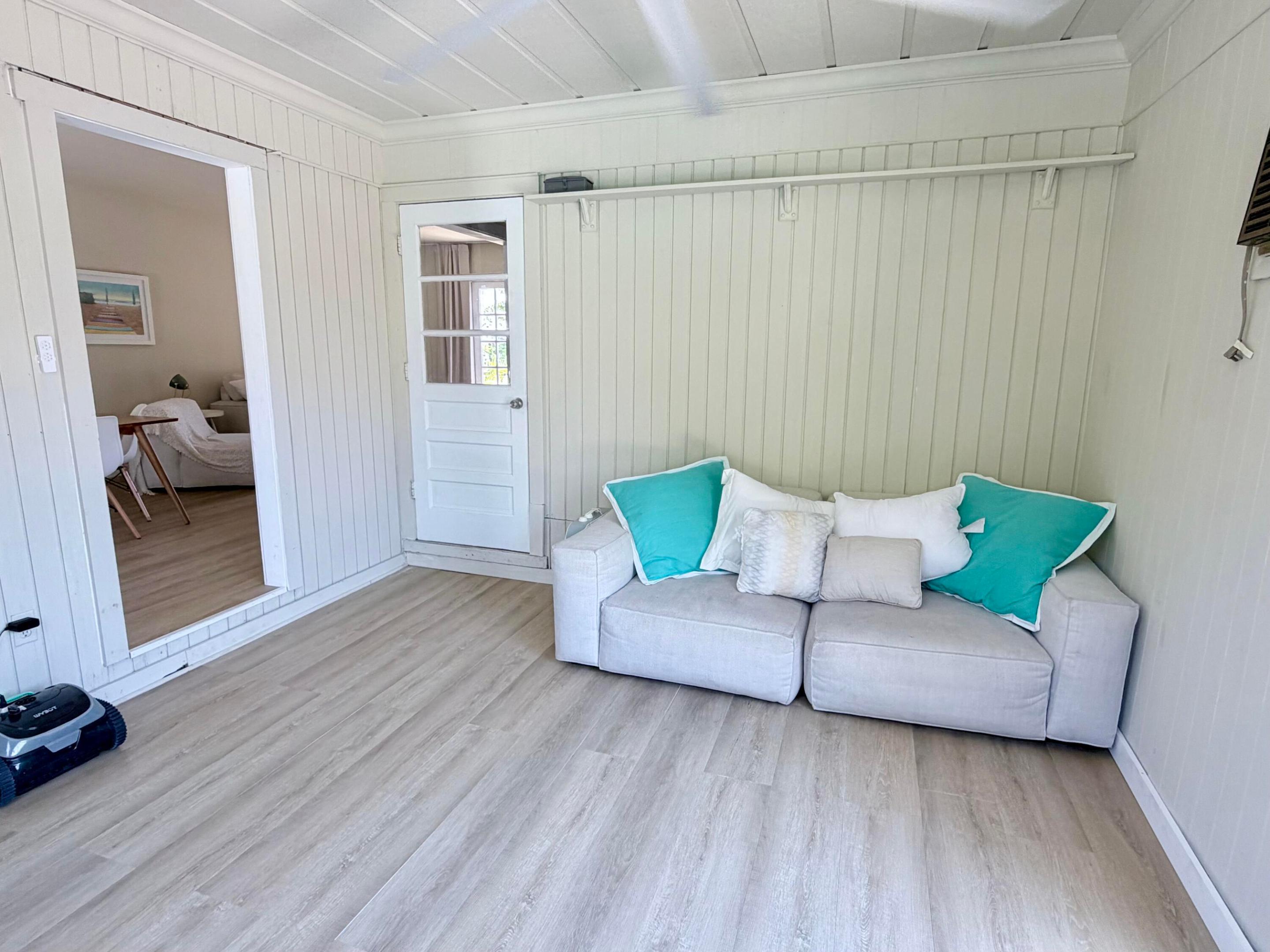 LAKE WORTH HEIGHTS - Residential Lease