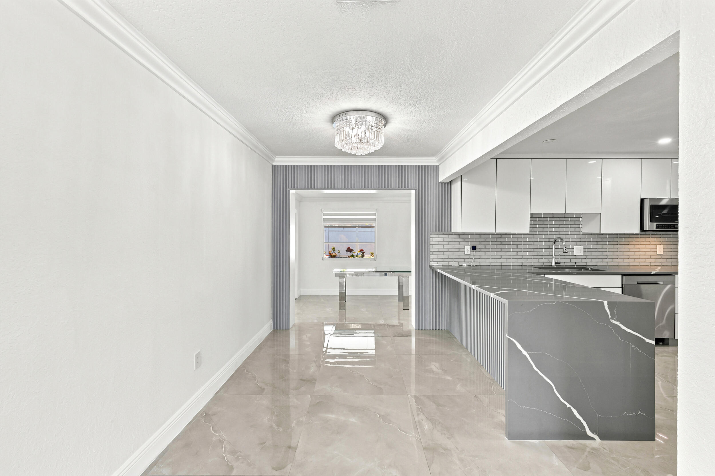 CRESTHAVEN OF PALM BEACH 1 - Residential Lease