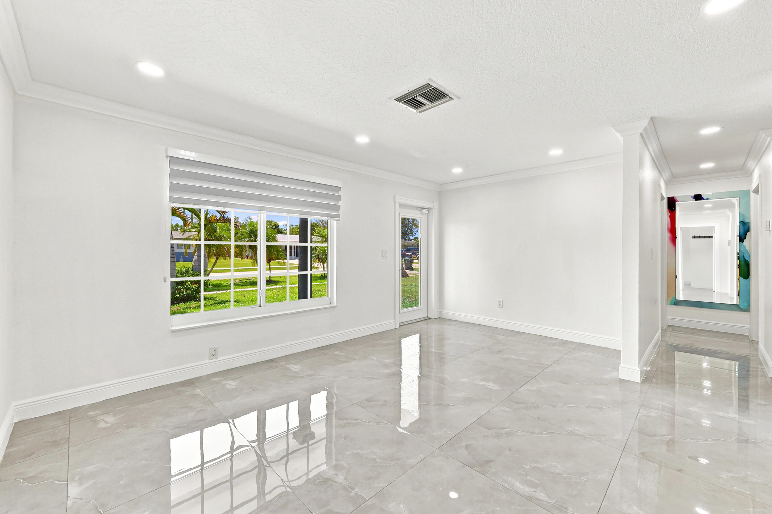 CRESTHAVEN OF PALM BEACH 1 - Residential Lease
