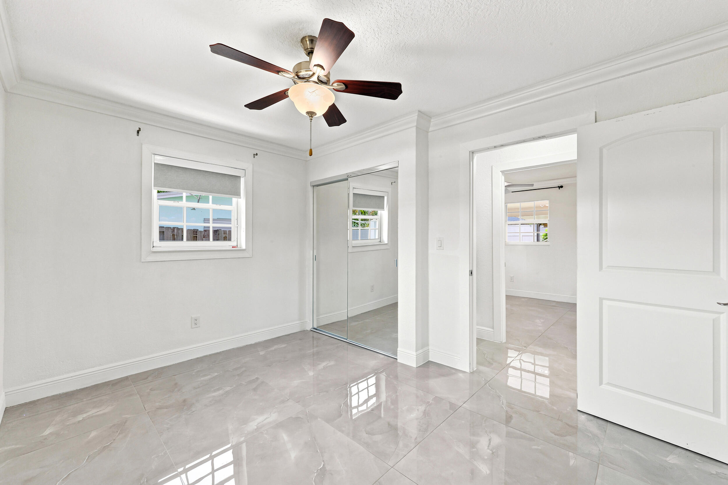 CRESTHAVEN OF PALM BEACH 1 - Residential Lease