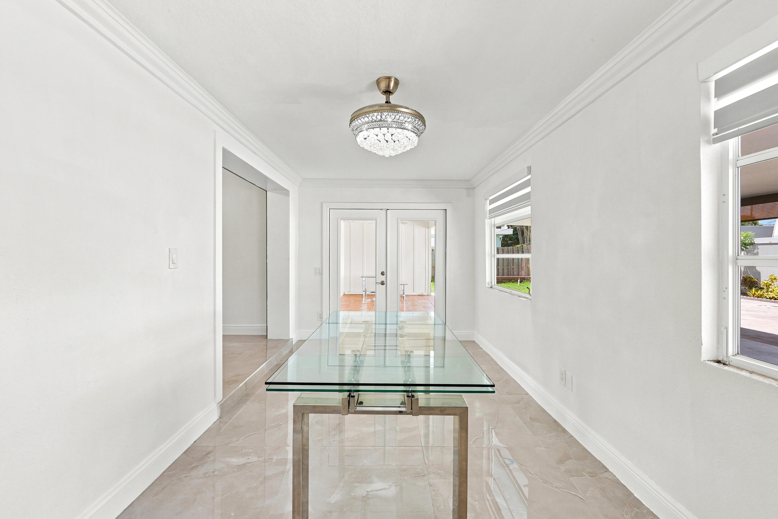 CRESTHAVEN OF PALM BEACH 1 - Residential Lease