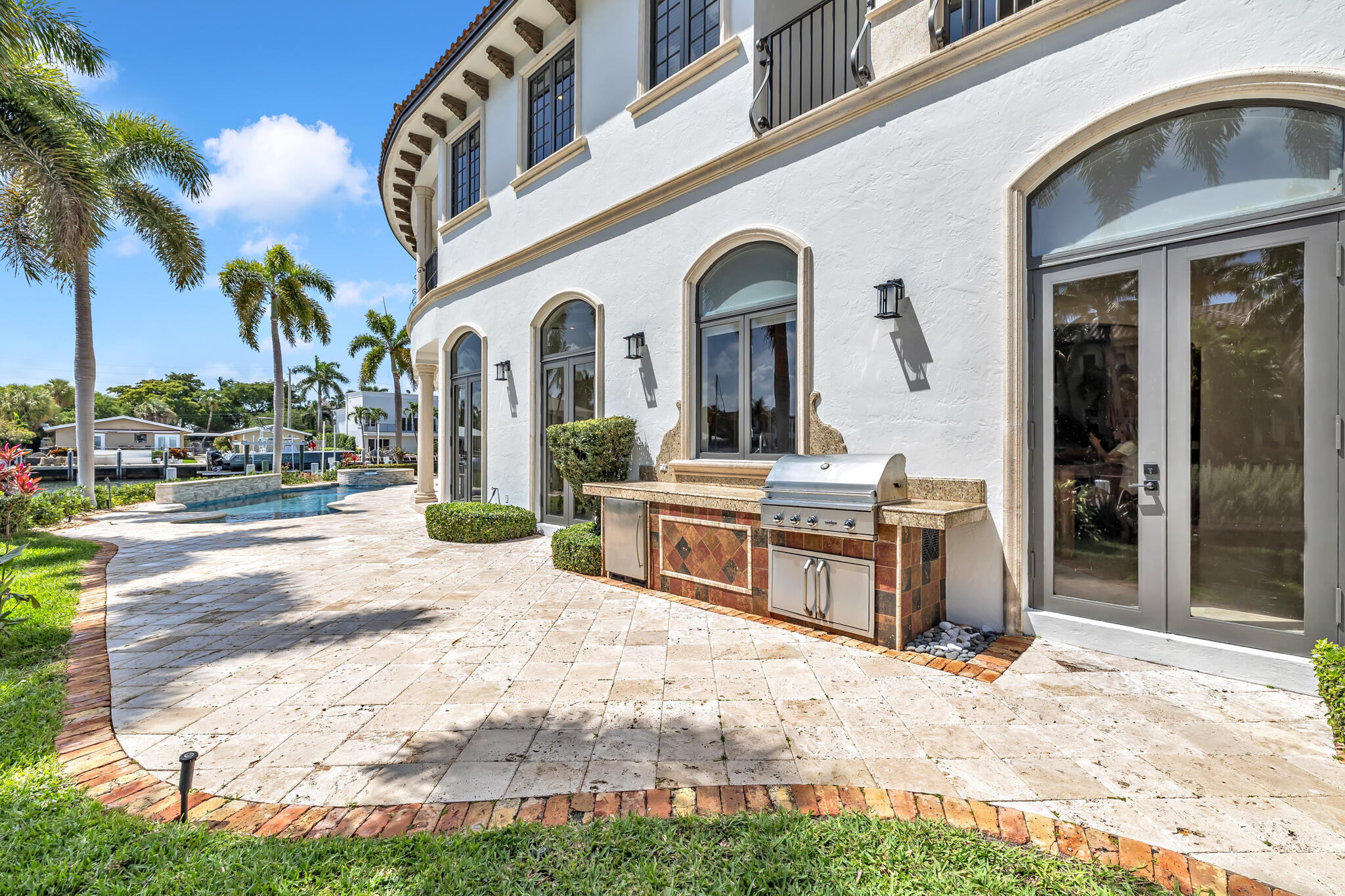 VENETIAN ISLES 1ST SEC - Residential