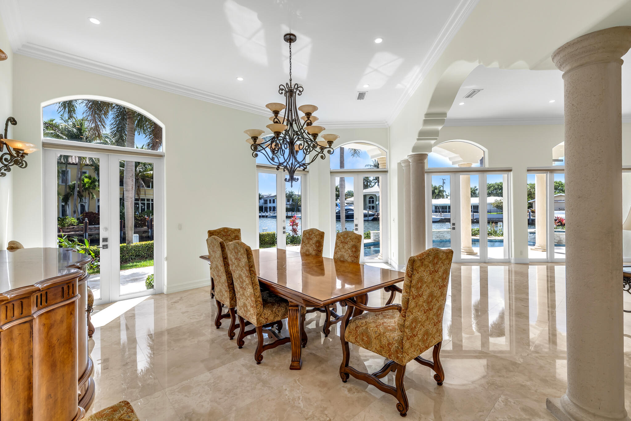 VENETIAN ISLES 1ST SEC - Residential