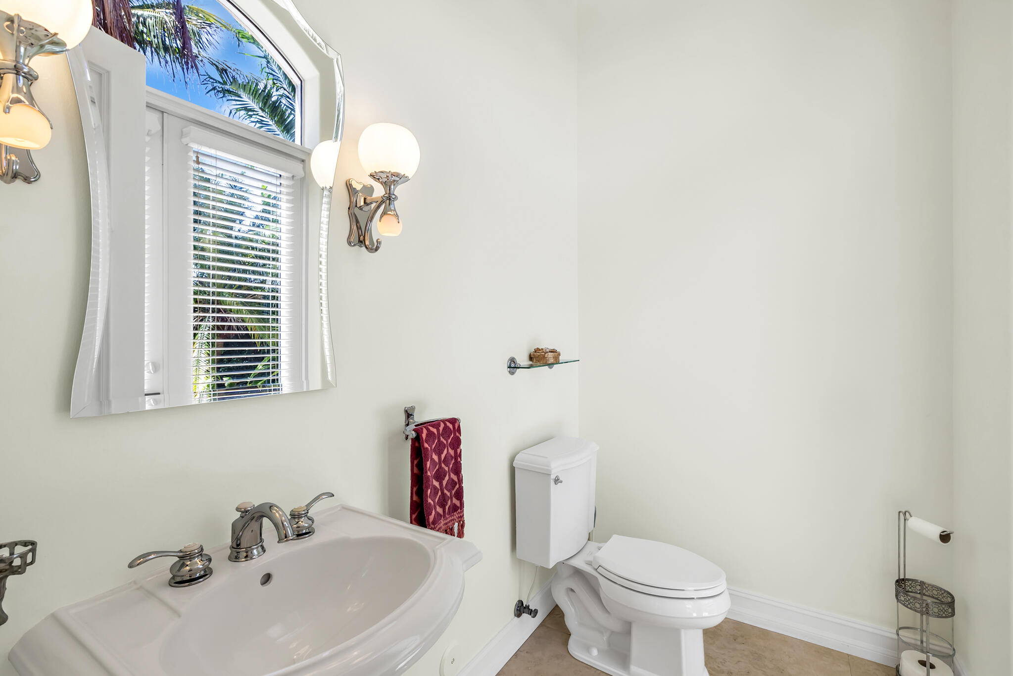 VENETIAN ISLES 1ST SEC - Residential