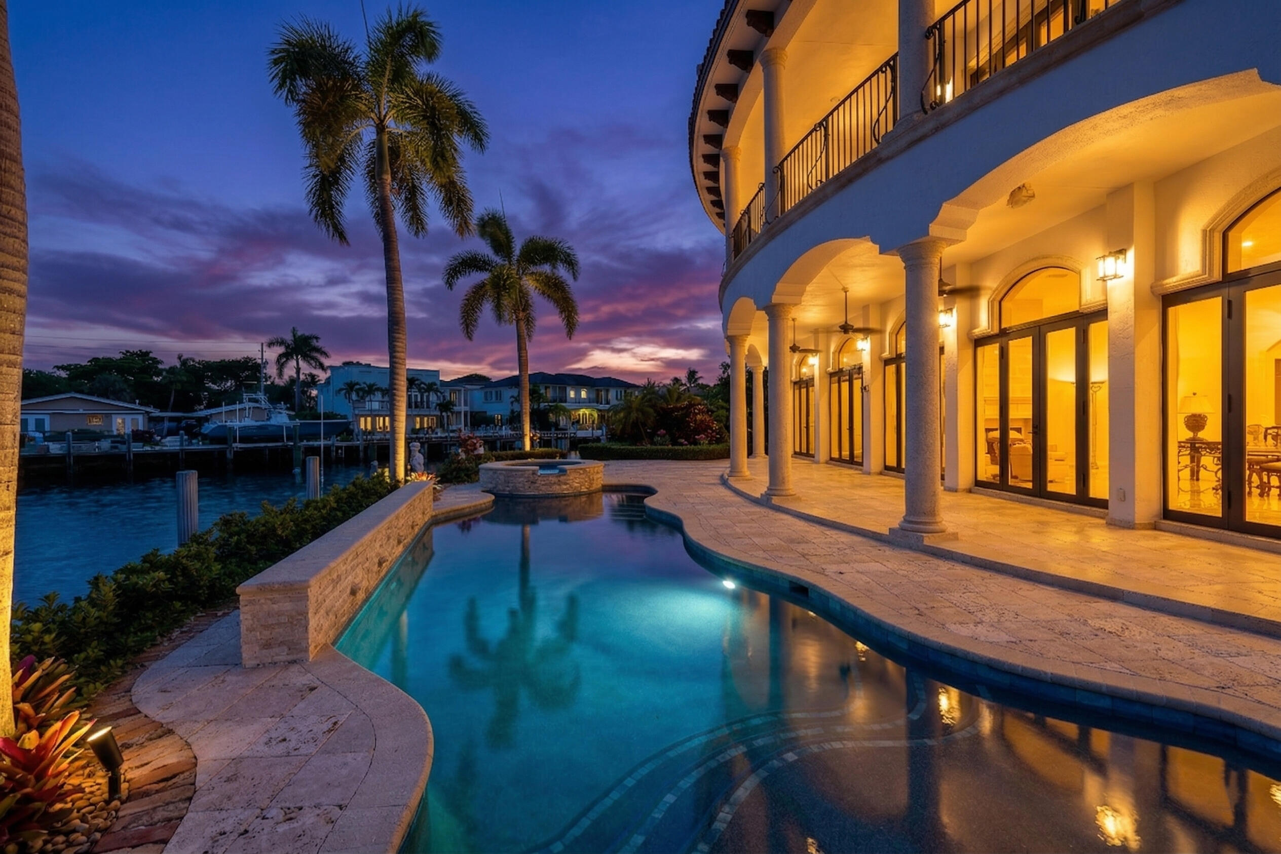VENETIAN ISLES 1ST SEC - Residential