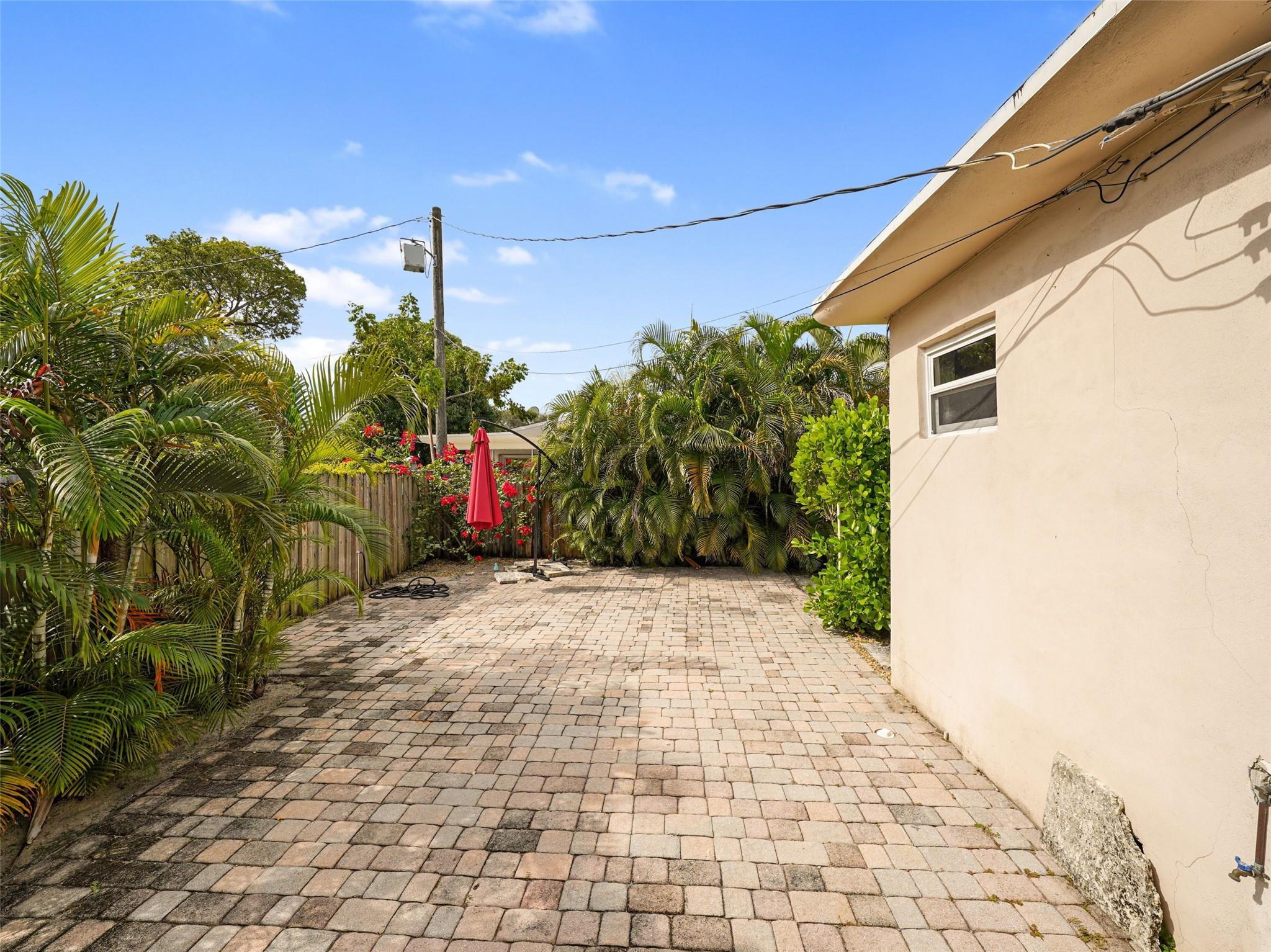 ALHAMBRA HEIGHTS - Residential