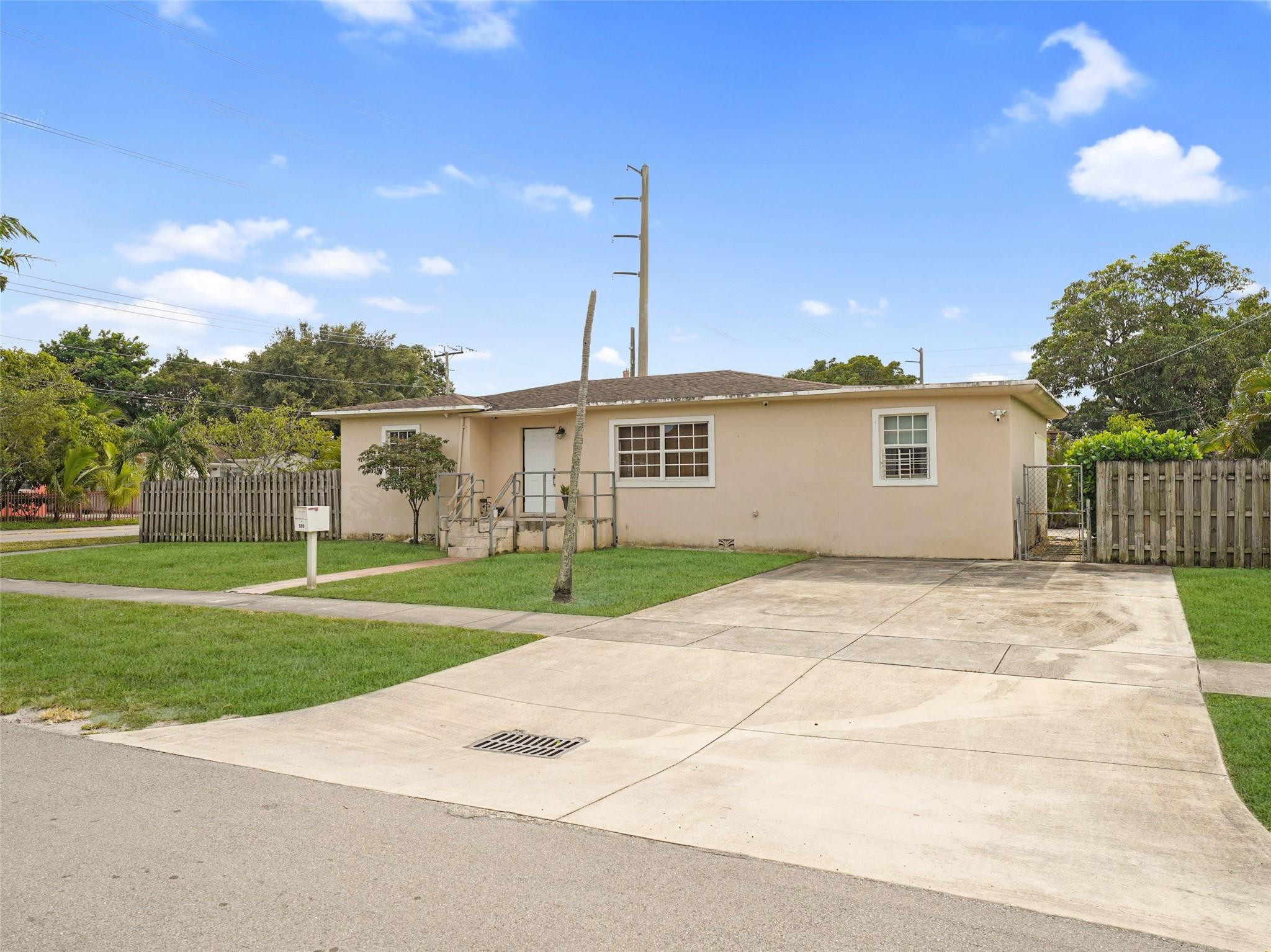 ALHAMBRA HEIGHTS - Residential