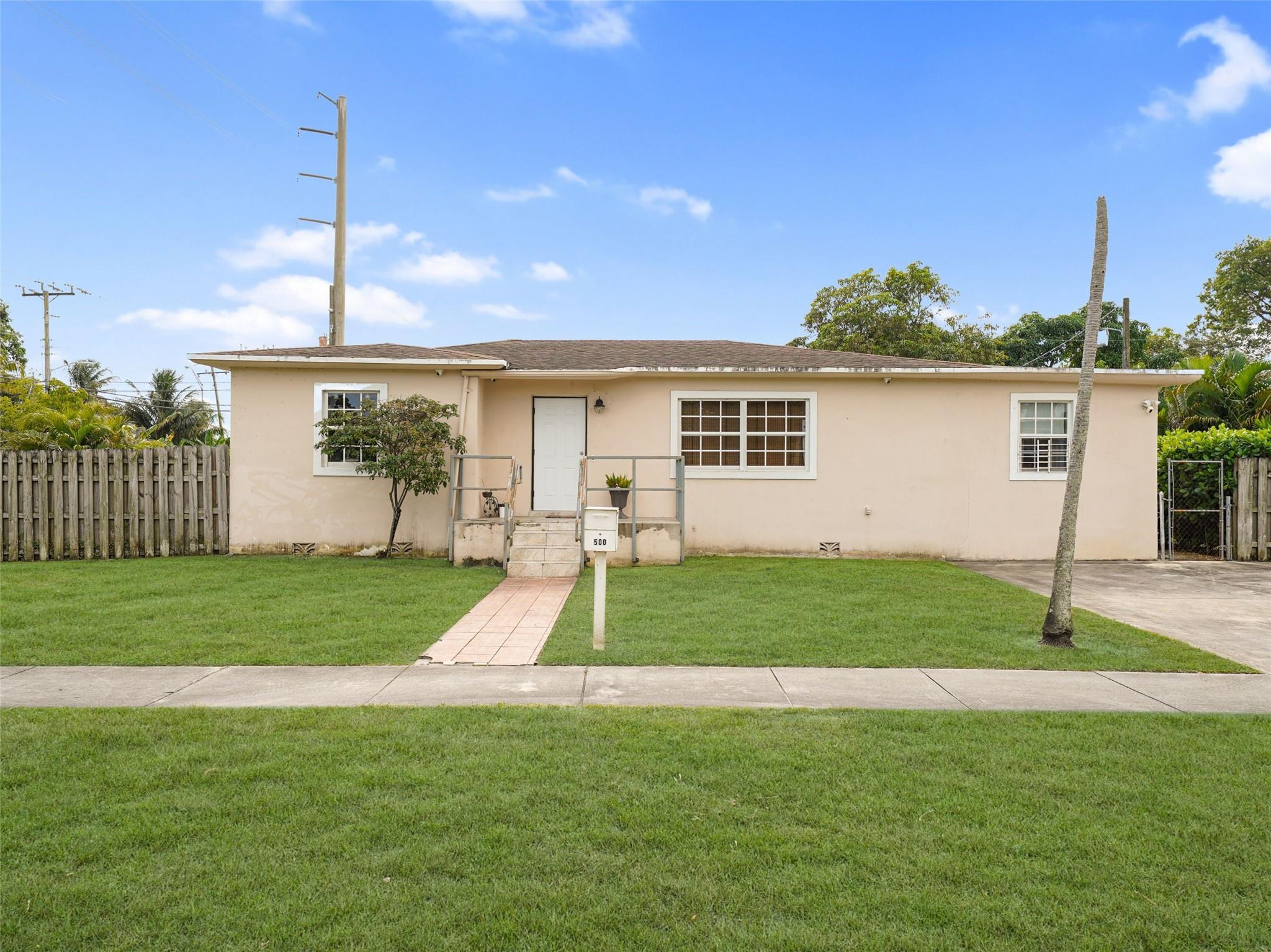 ALHAMBRA HEIGHTS - Residential