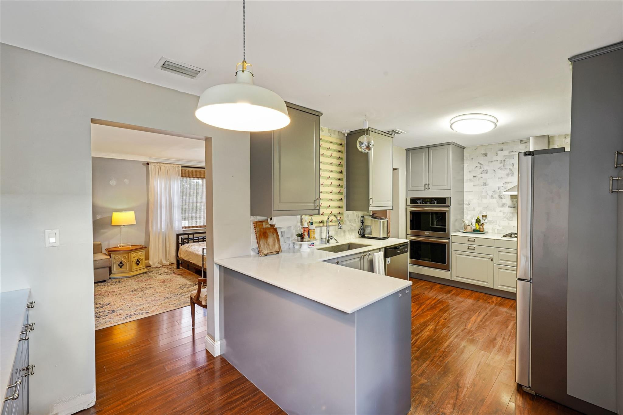 ALHAMBRA HEIGHTS - Residential