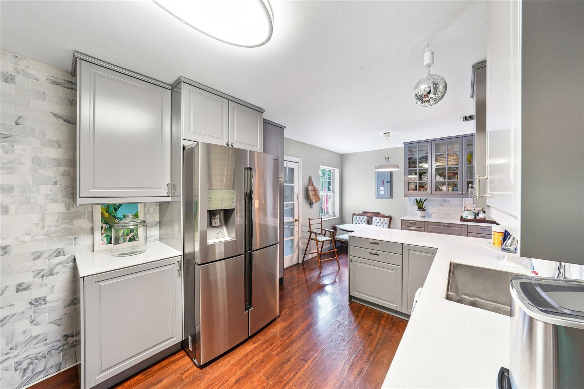 ALHAMBRA HEIGHTS - Residential